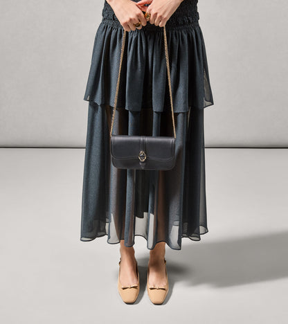 U08198:BLACK:0000