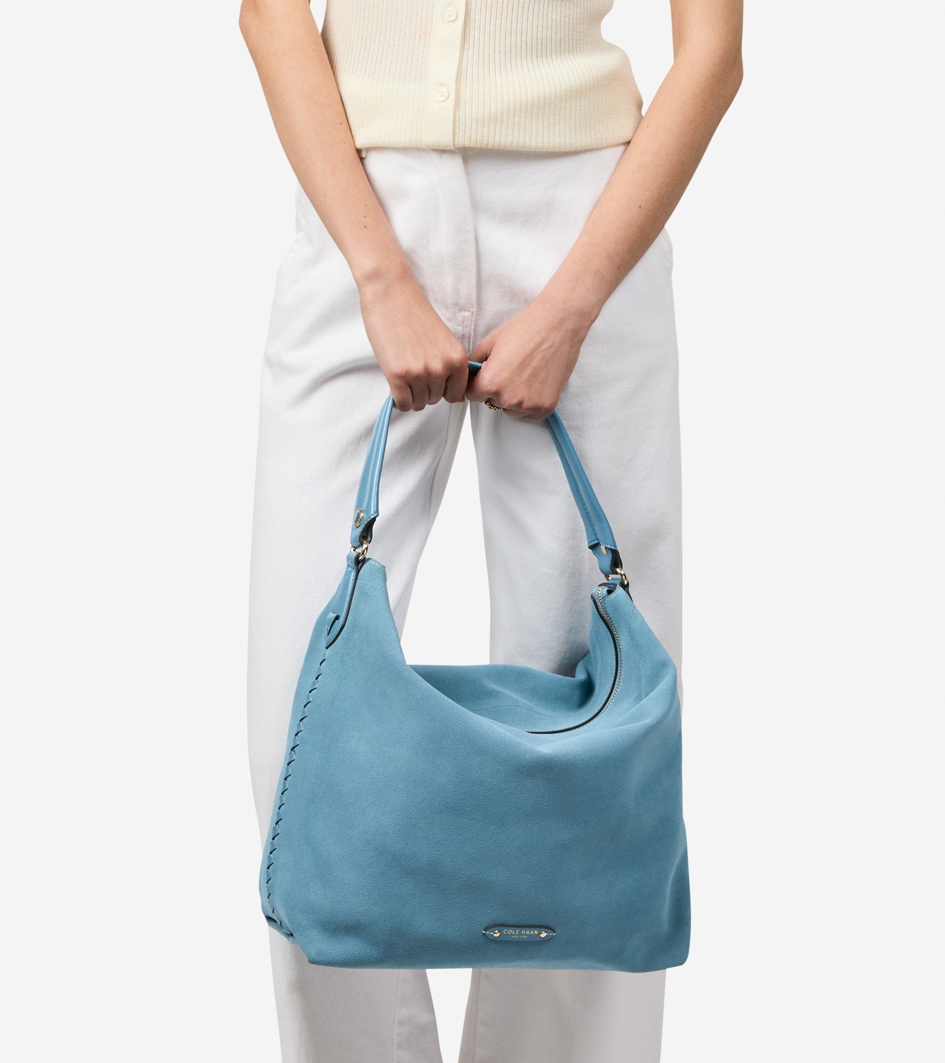 U08473:PROVINCIAL BLUE SUEDE:0000