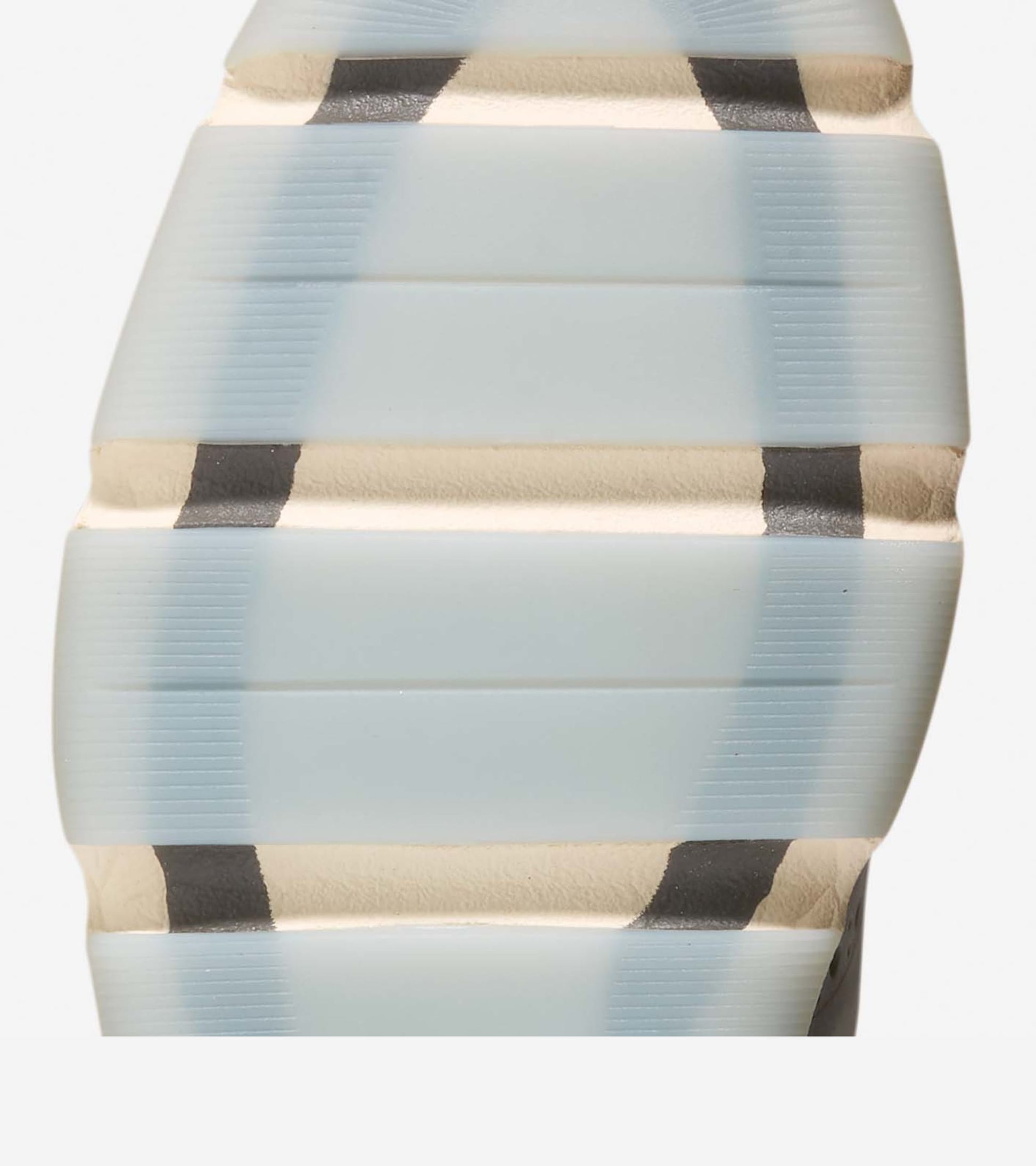 C37898:TEA LEAF NUBUCK/DUNE/OXFORD BLUE