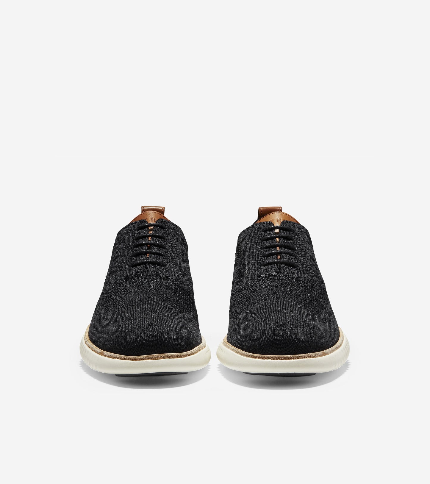 ColeHaan-2.ZERØGRAND Wingtip Oxford-c27568-Black Stitchlite™-Ivory