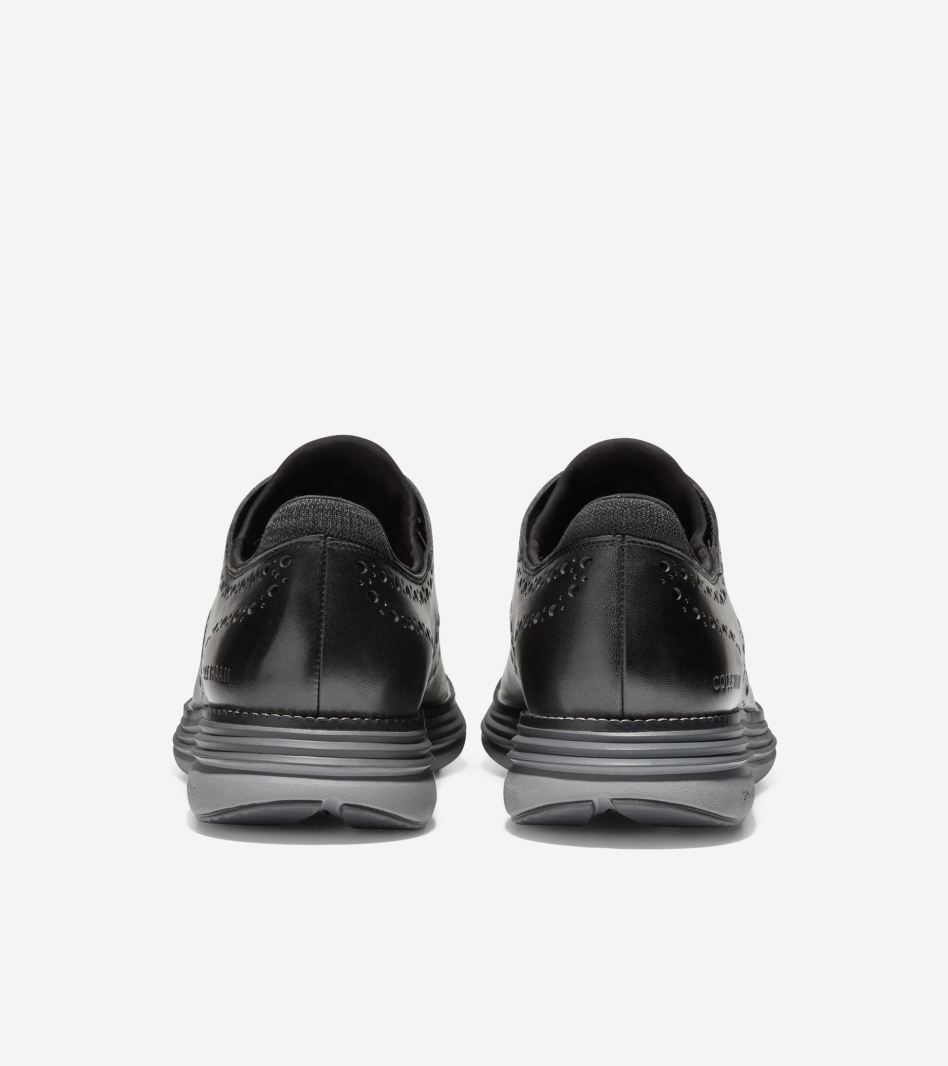 ColeHaan-ØriginalGrand Ultra Wingtip Oxford-c32064-Black Leather-Quiet Shade