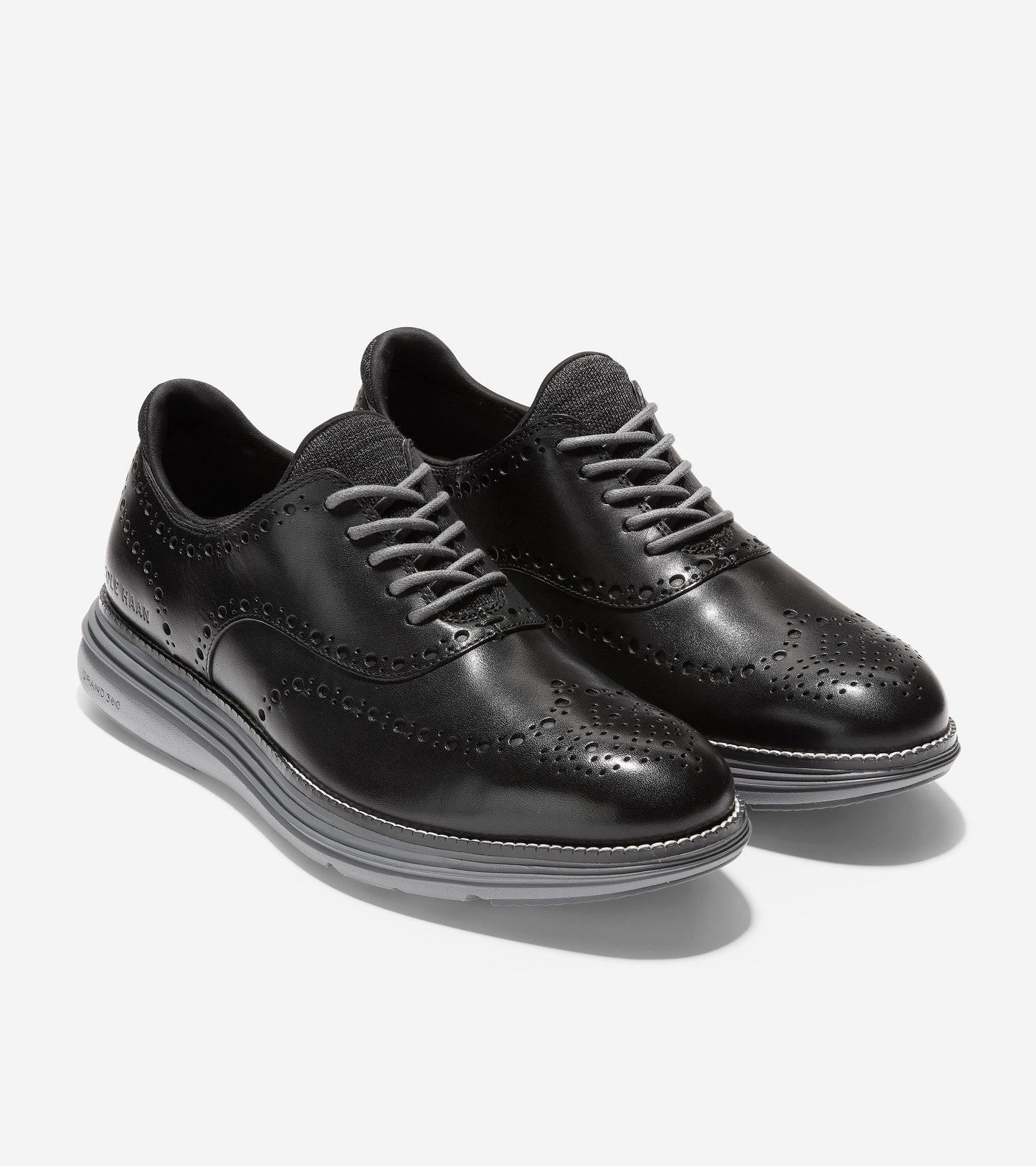 ColeHaan-ØriginalGrand Ultra Wingtip Oxford-c32064-Black Leather-Quiet Shade