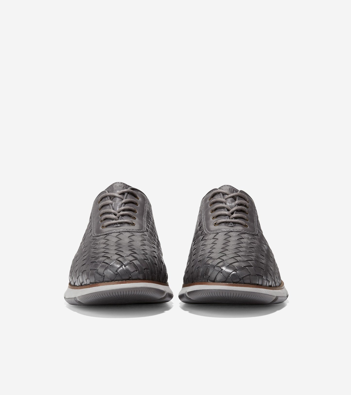 c36525-4.ZERØGRAND Hand-Woven Oxford-Pavement Leather-Titanium