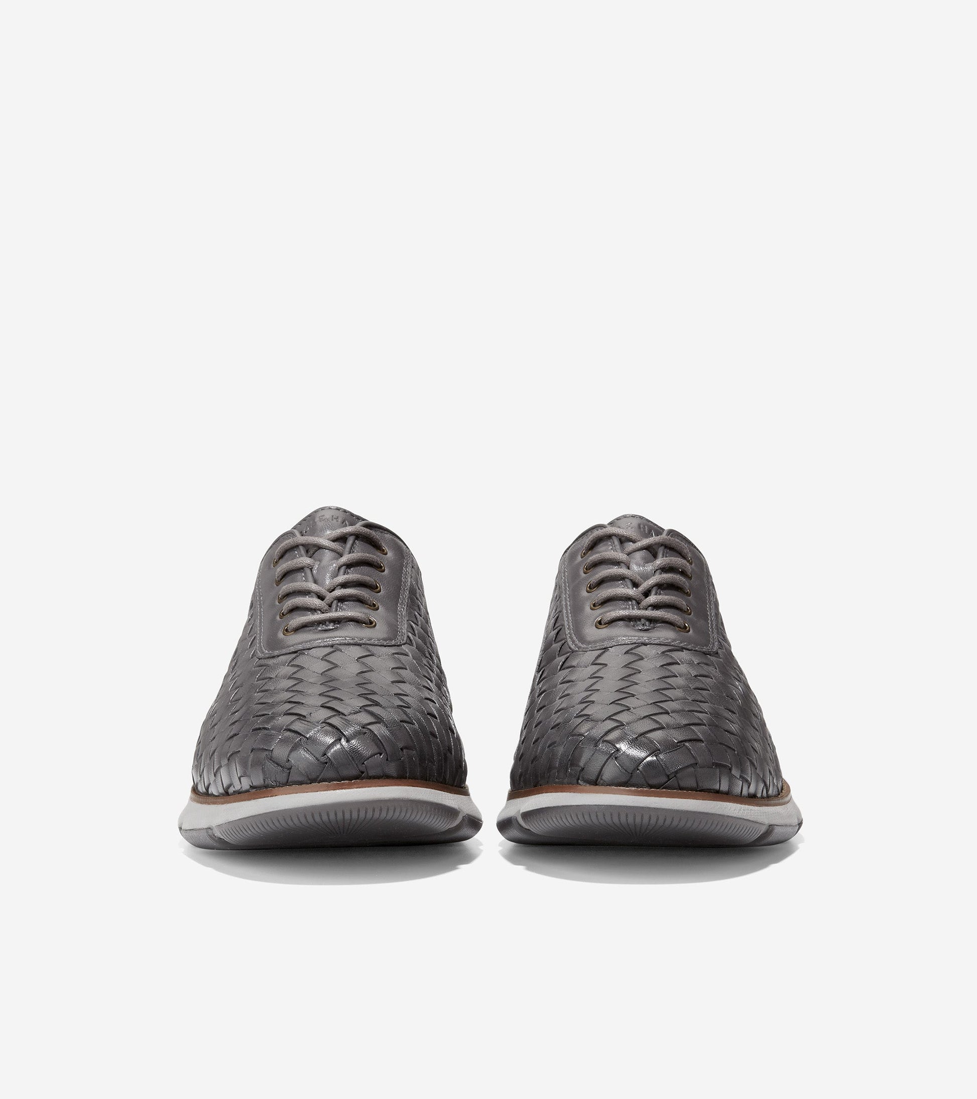 c36525-4.ZERØGRAND Hand-Woven Oxford-Pavement Leather-Titanium