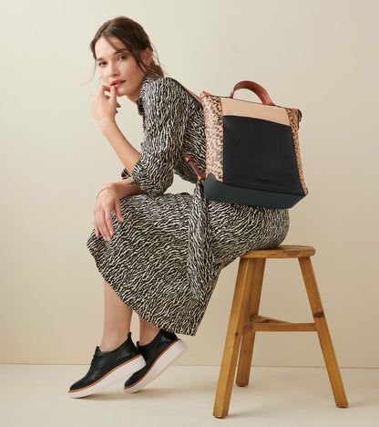 w28349-Women's ØriginalGrand Platform Wingtip Oxford-Black-Ivory