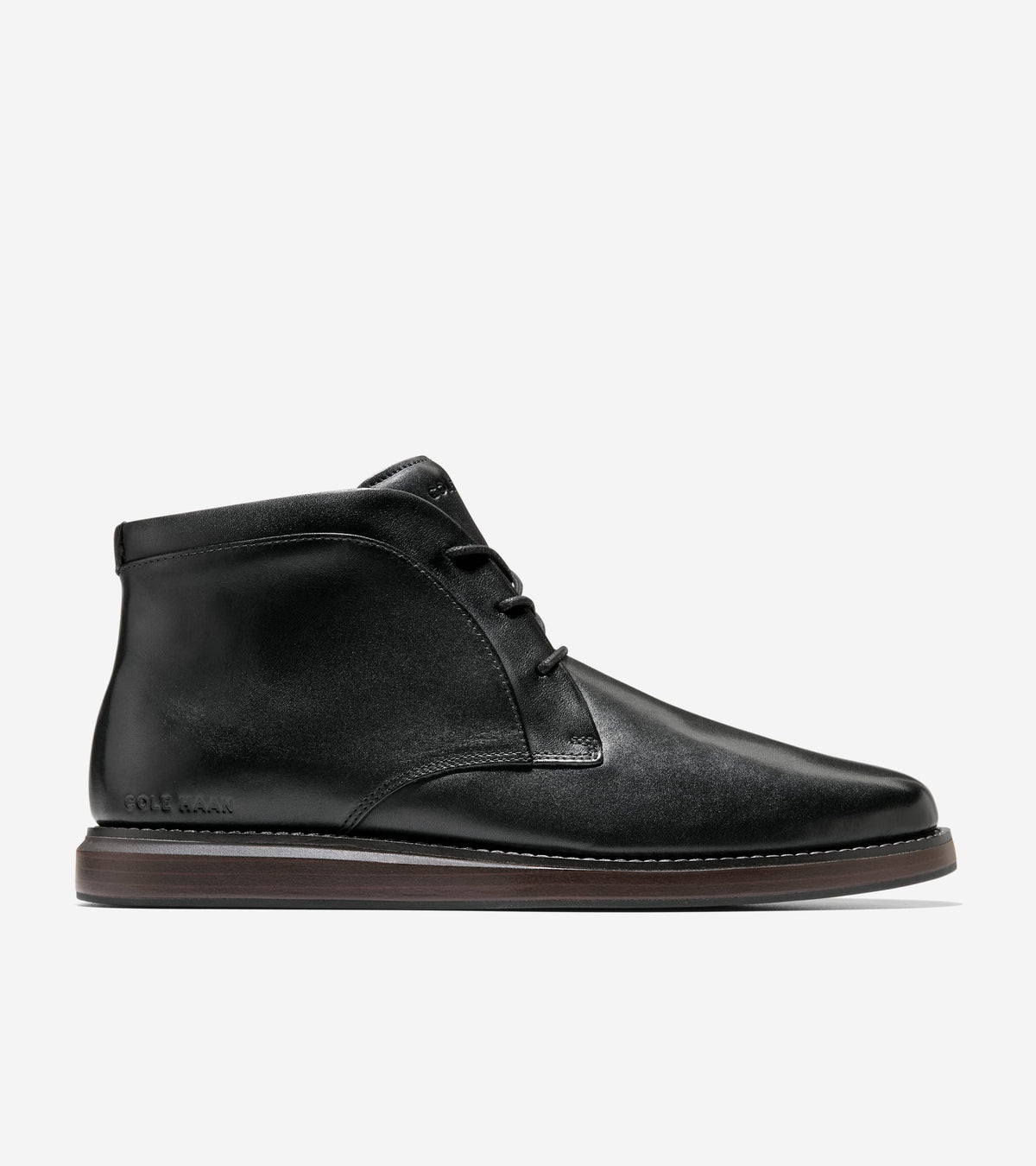 Men's Grand Neoclassic Flexcraft Chukka Boots - Style C45041 - Angle A