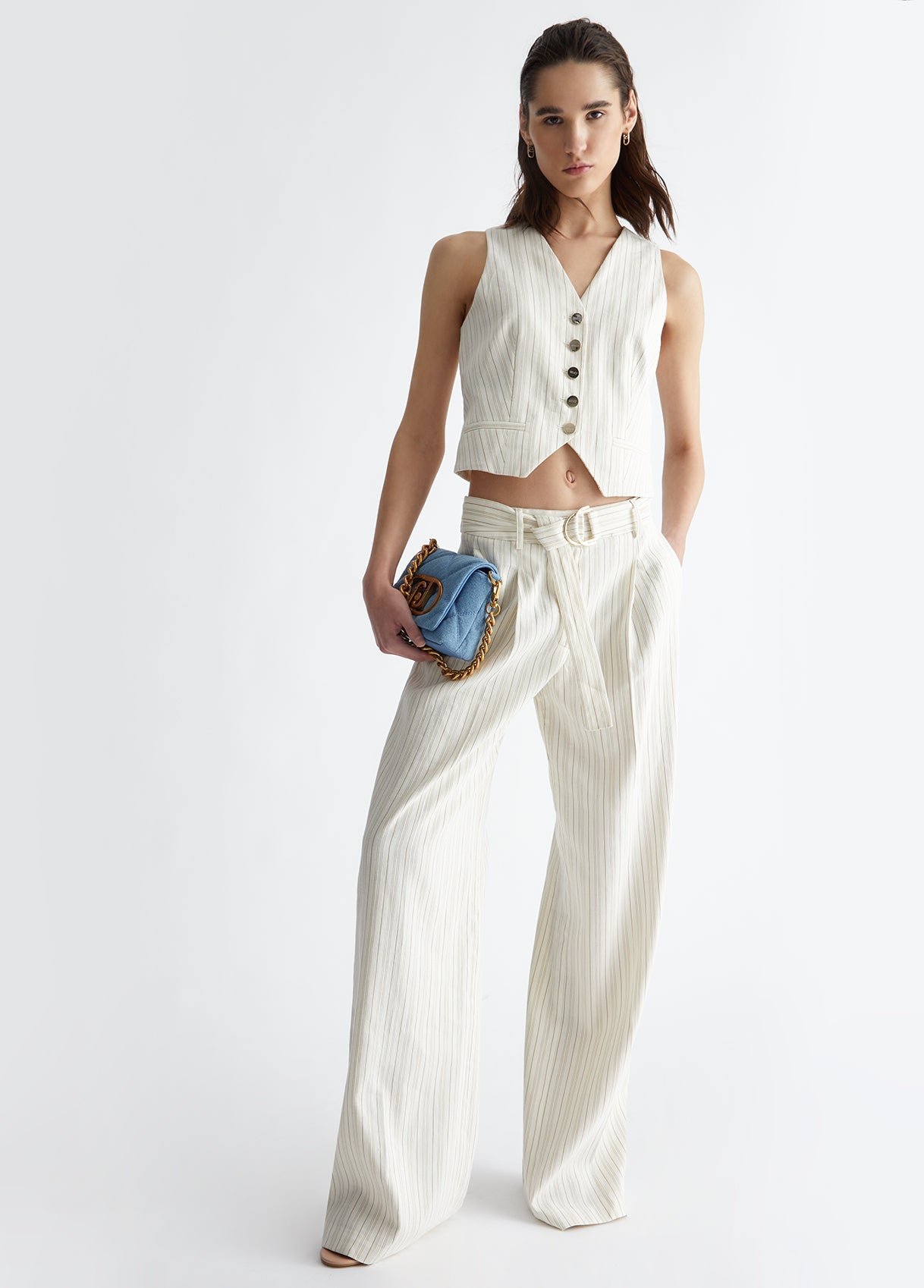 CA4287T3790N903746-butter