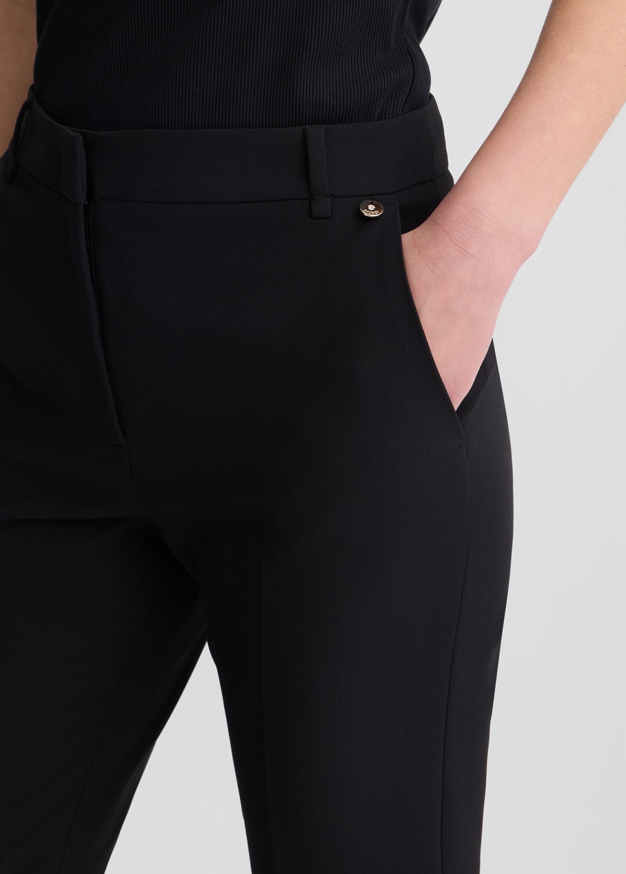 CA5367T22002222238-black