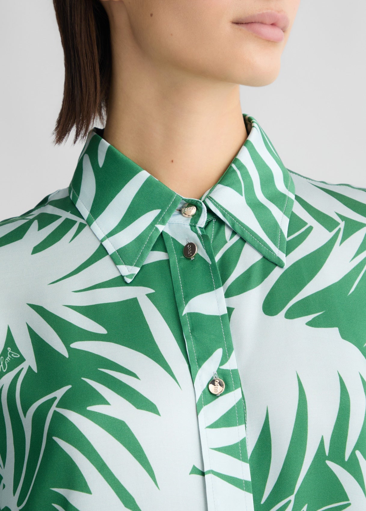 CA5381TS074M925838-green