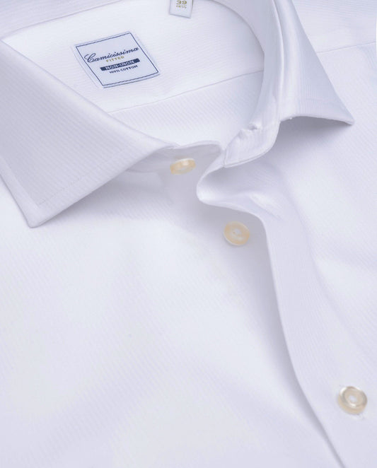 CCNQLMABG028957WHITE