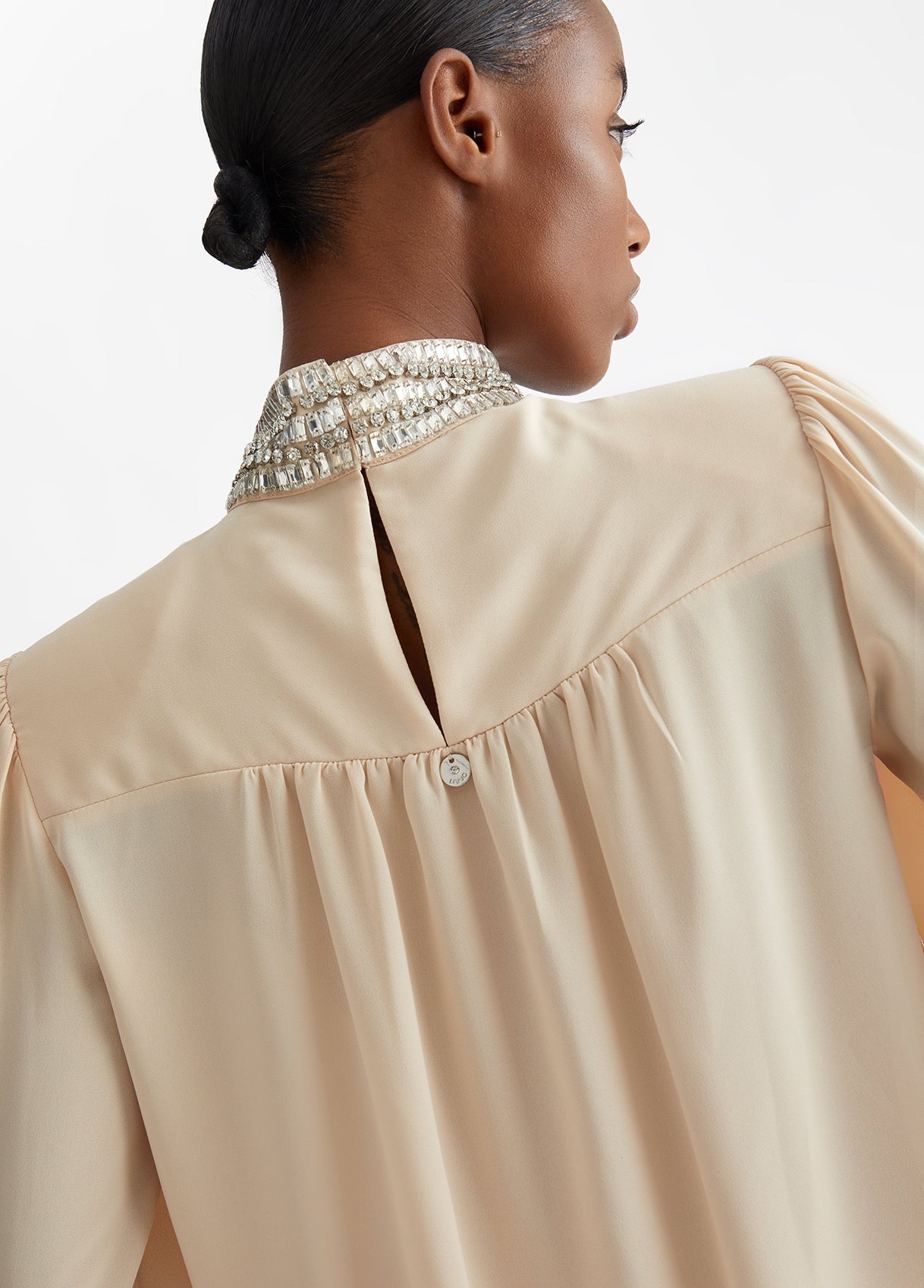 CF4120TS067X059538-light beige