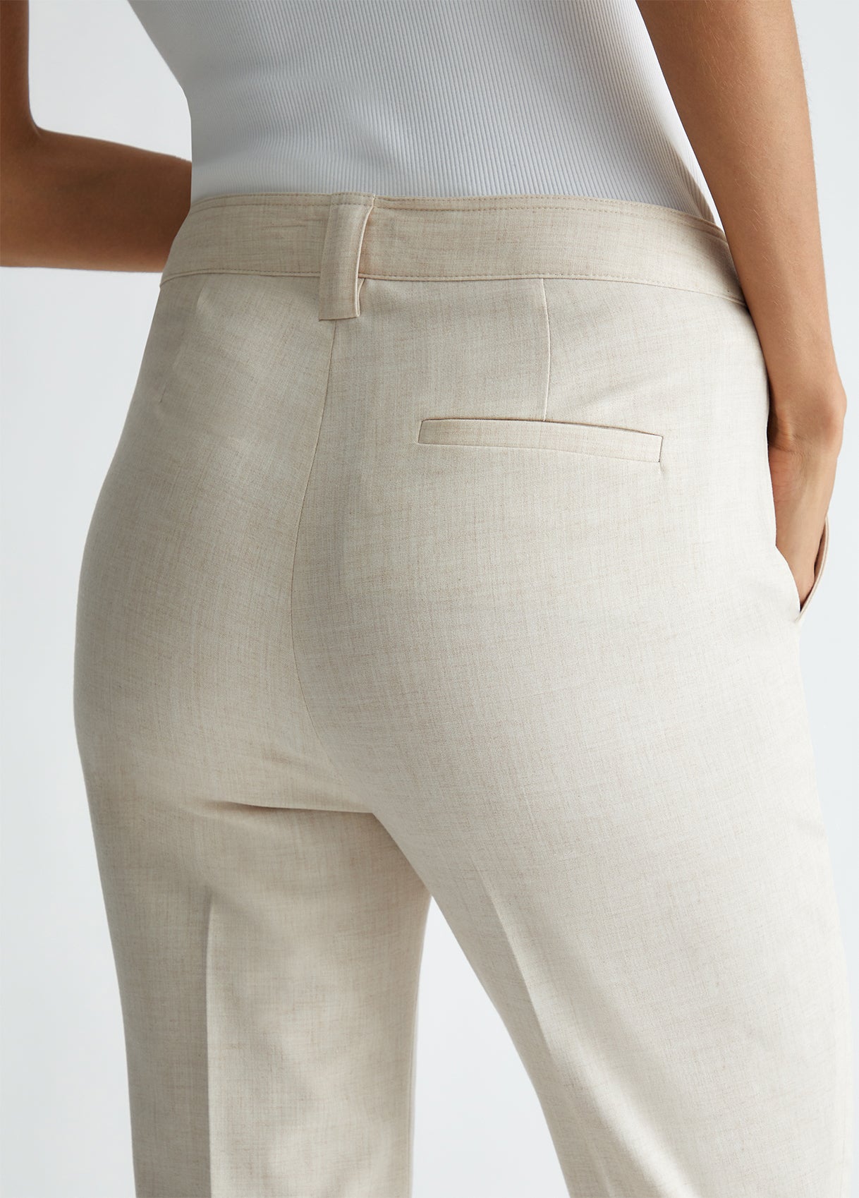 CF4372T26240209B38-beige