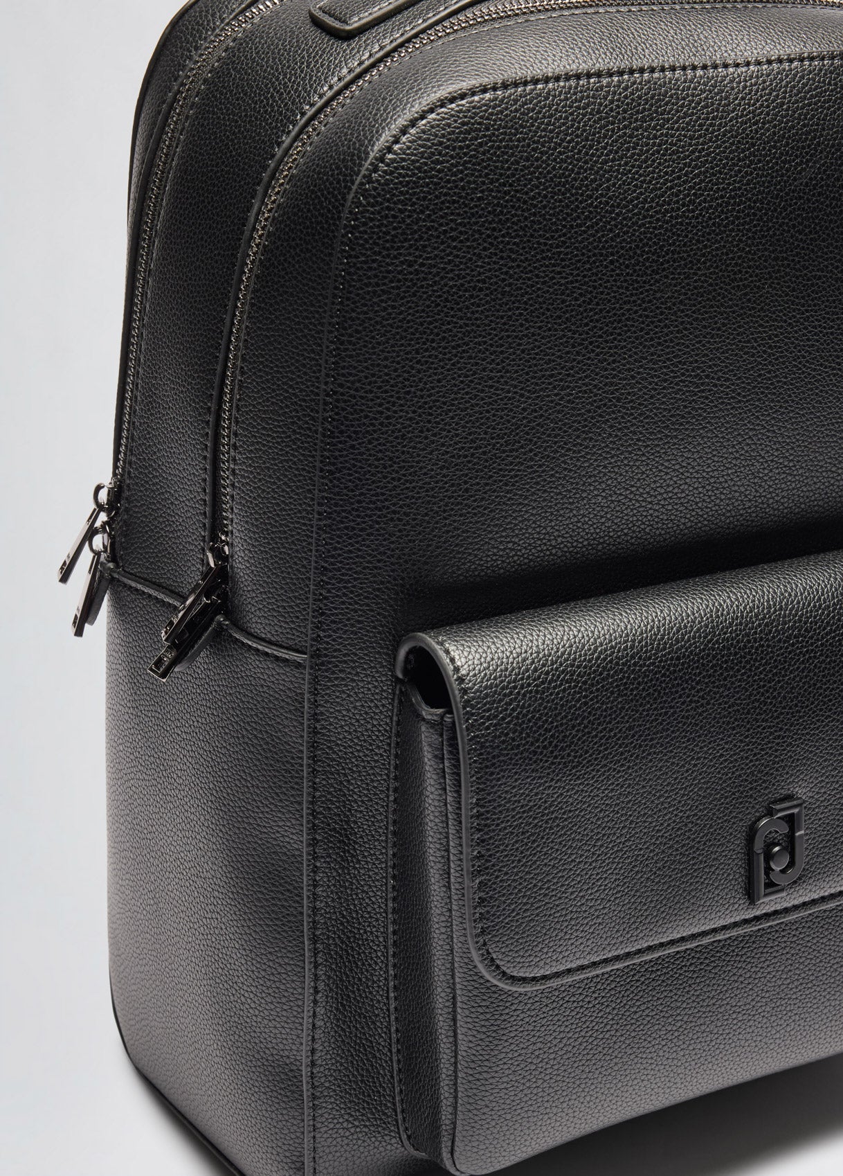 DA5021E102122222T.U.-black