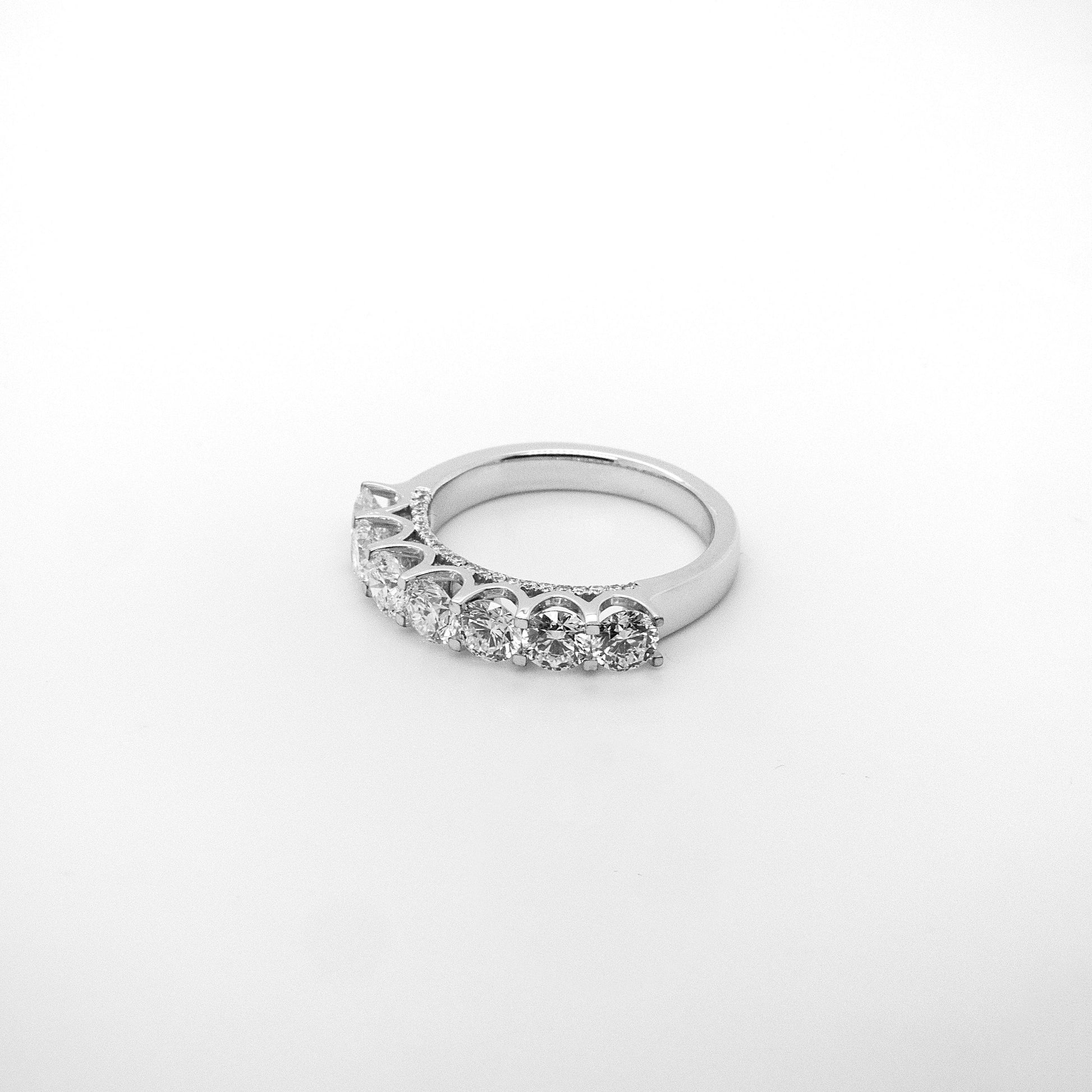 BDRG22784A-RG2-E-G-VVS-VS