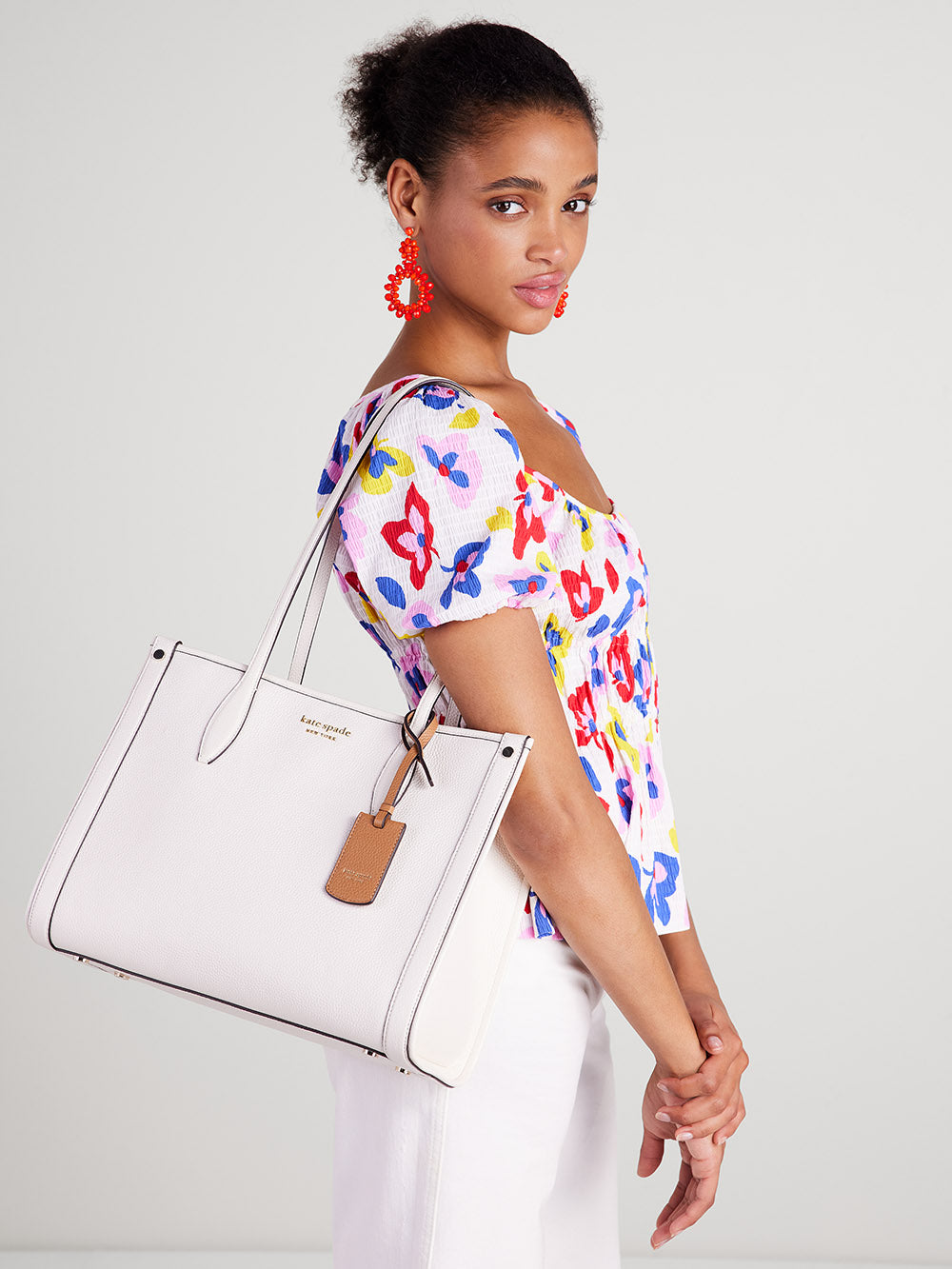 Market Pebbled Leather Medium Tote