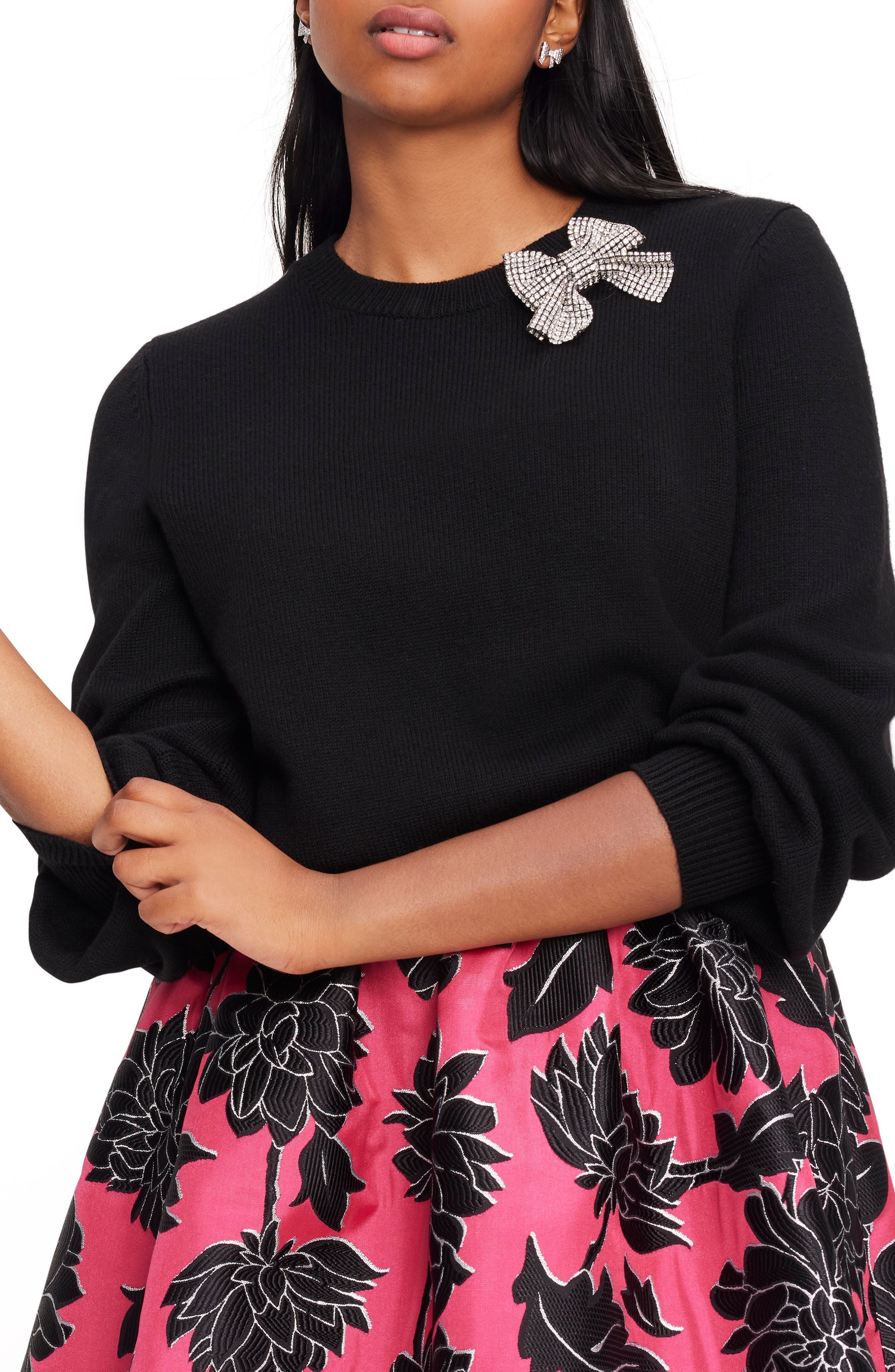 KD562-embellished bow sweater-Black