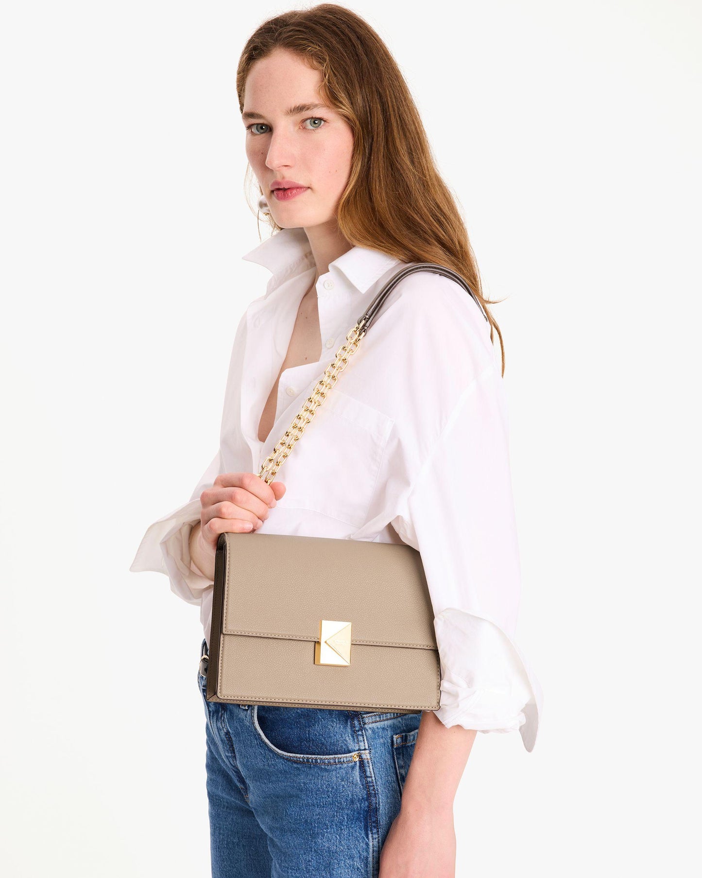 Deco Pebbled Leather Chain Shoulder