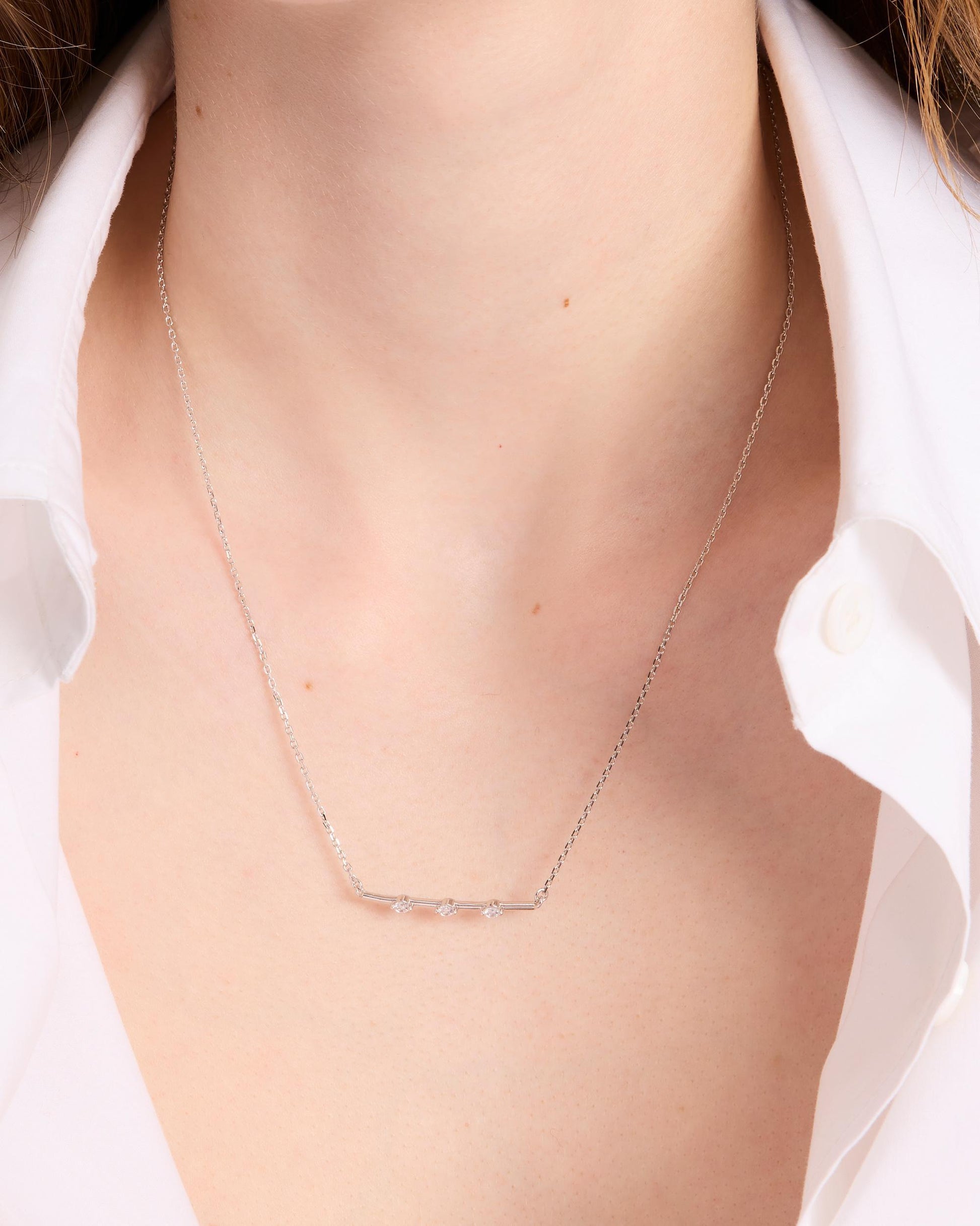 KJ413-Hint Of Shimmer Pendant-Clear/Silver