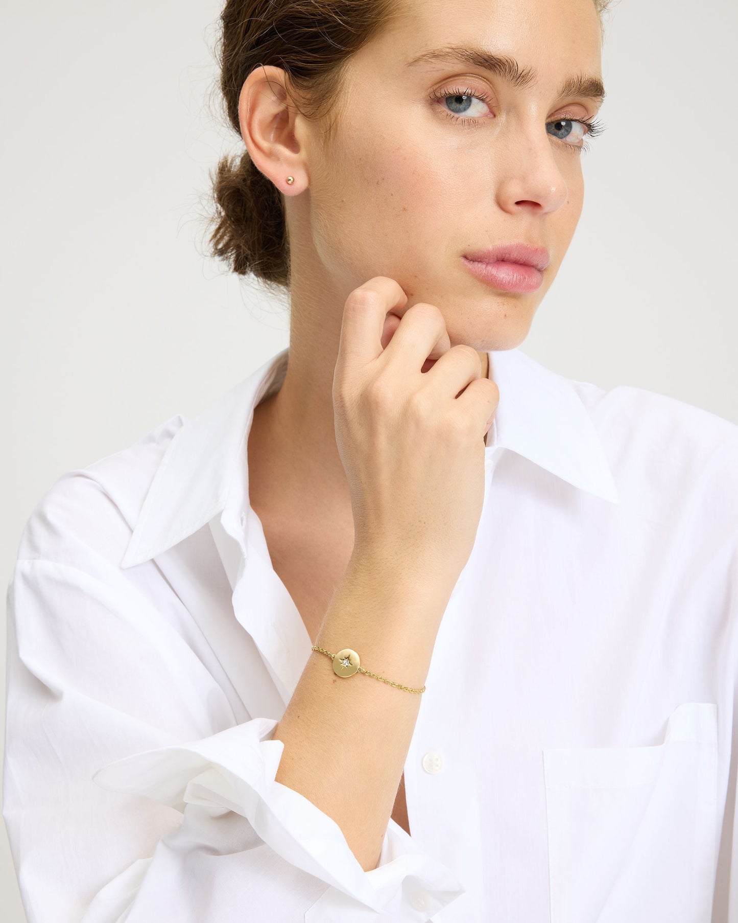 The Color Spark Collection Clear Inspire Medallion Bracelet