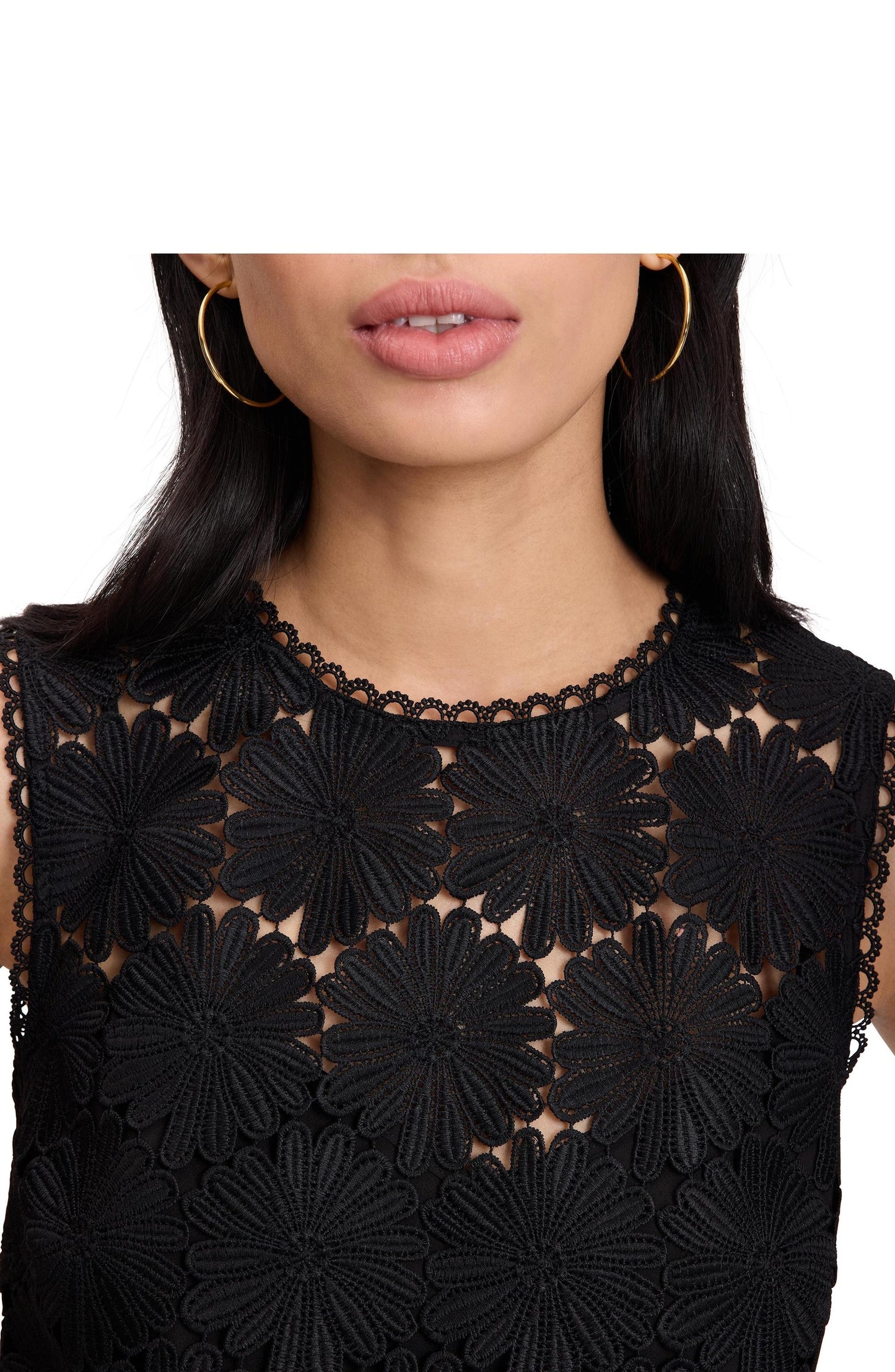 Daisy Lace Shell