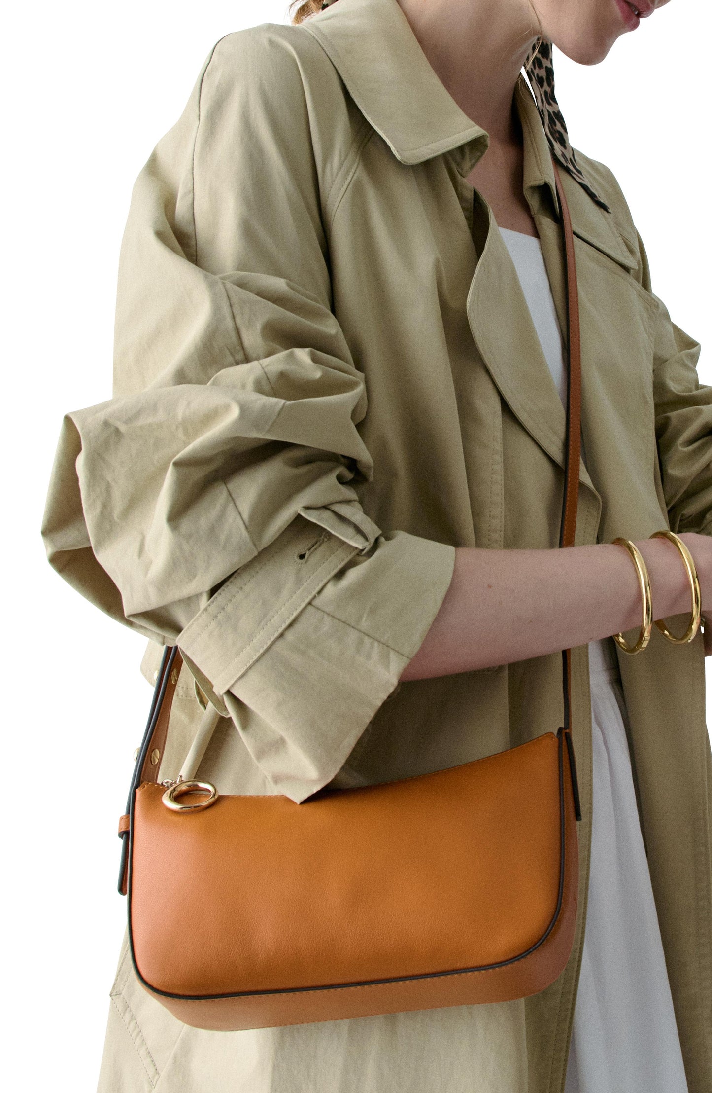 Halo Fine Grain Leather Crossbody