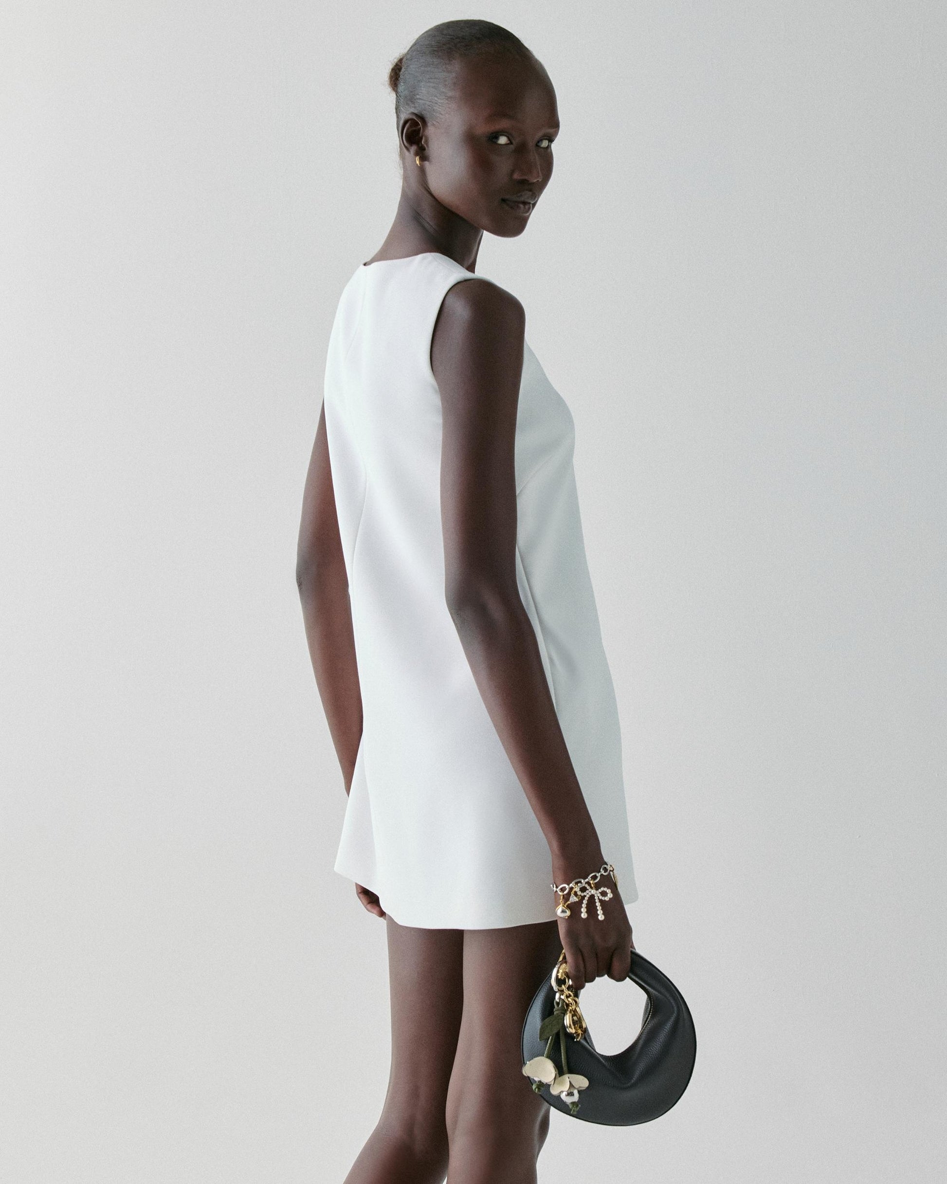KM477-Scallop Shift Dress-Cream