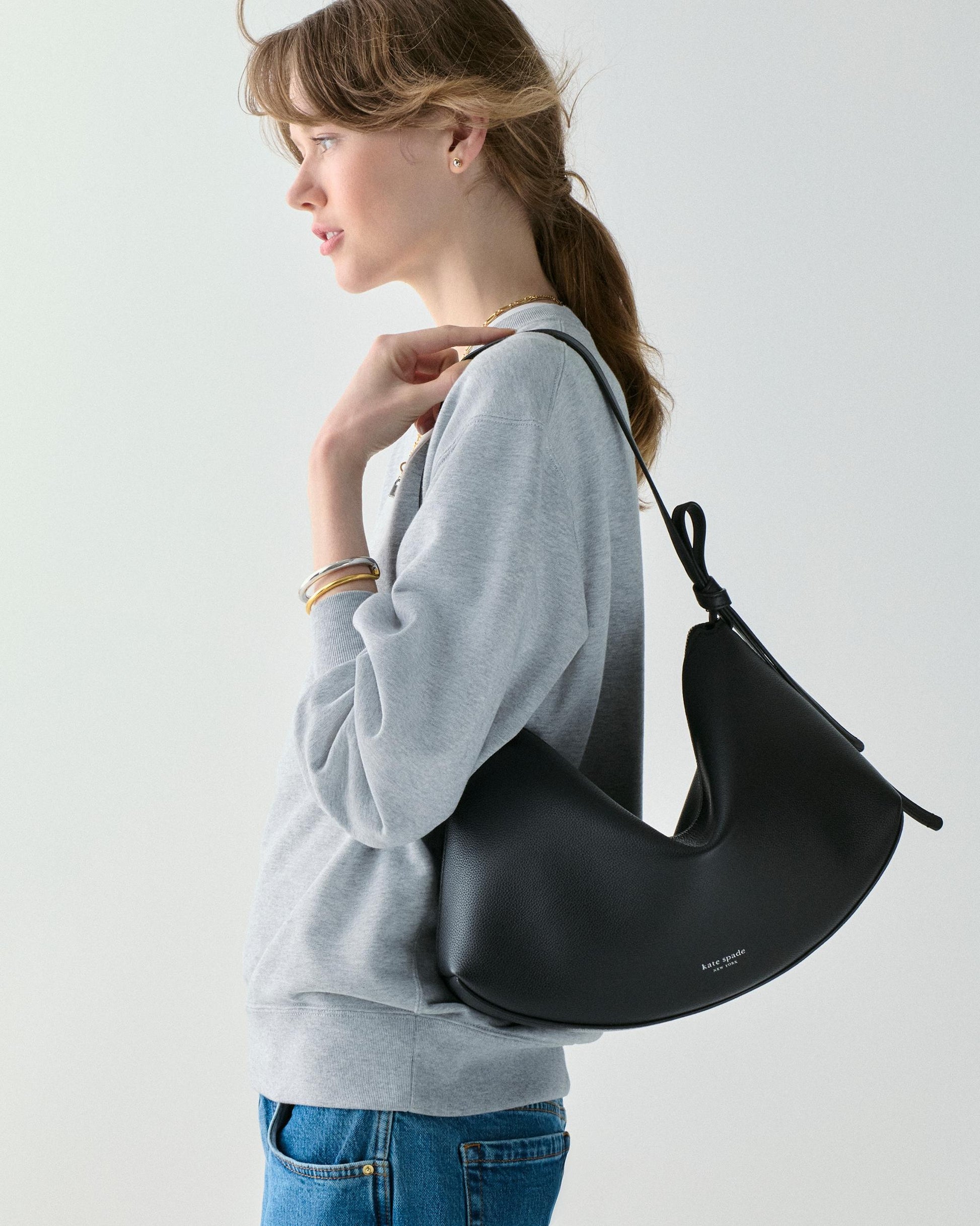 KM951-Loop Large Shoulder Bag-Black