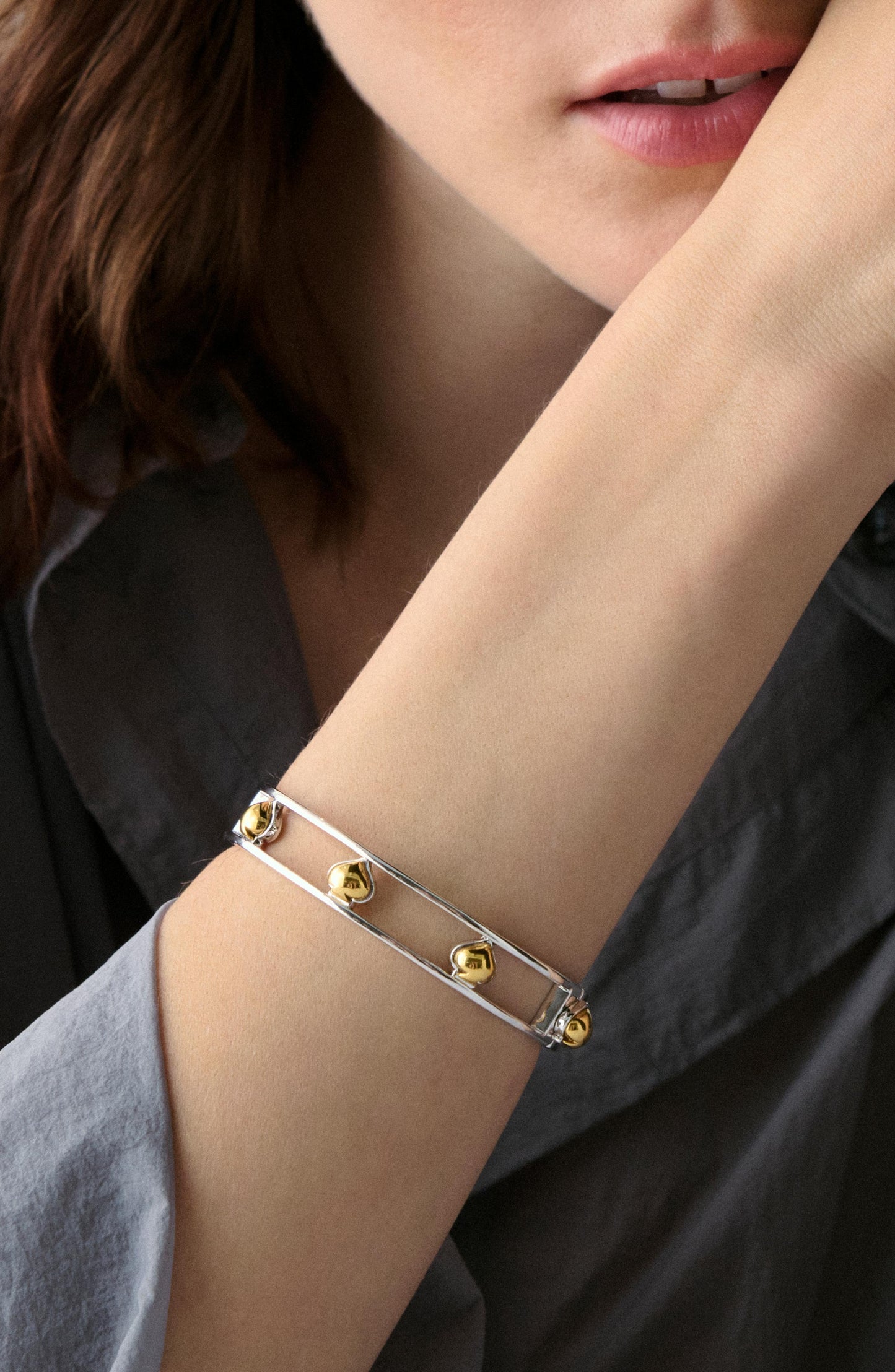 Cut Out Bangle