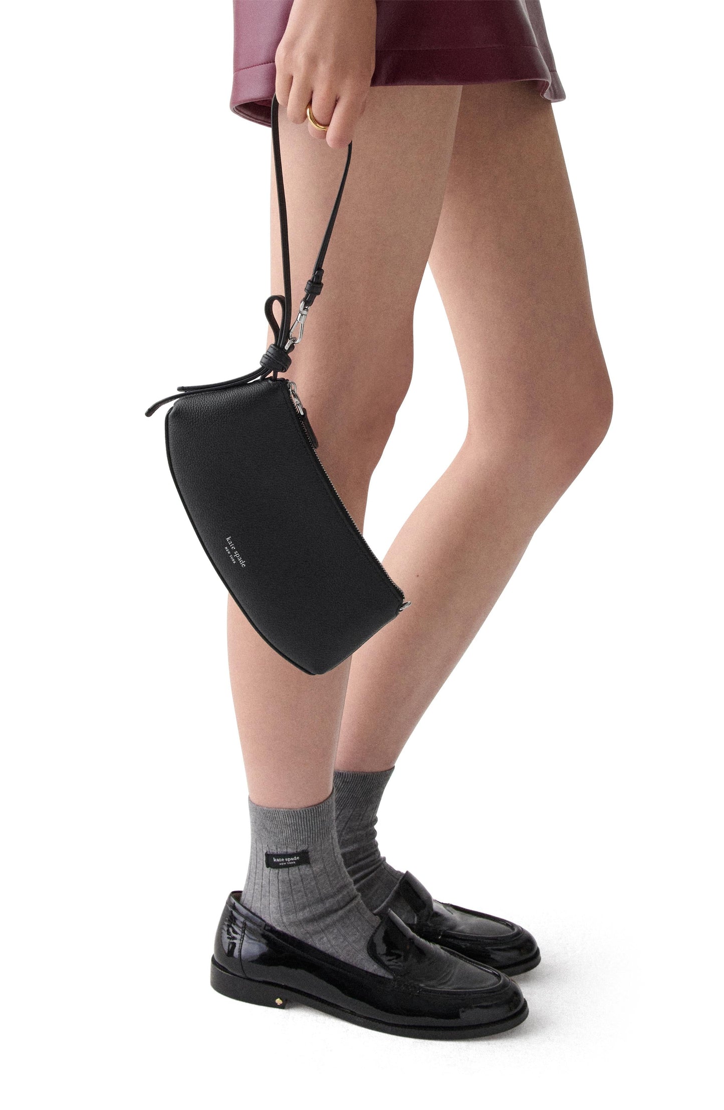 KN338-Loop Pochette-Black