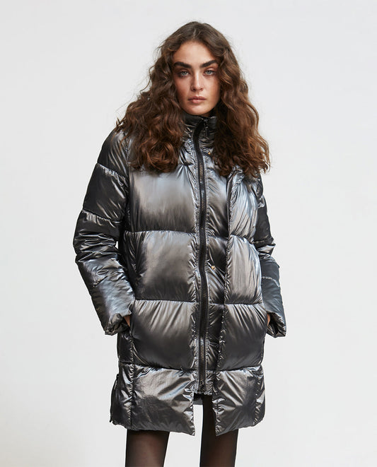 Metallic puffer jacket