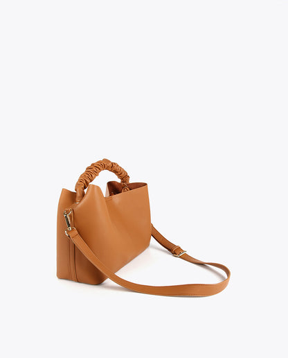 Tote bag with gathered handle