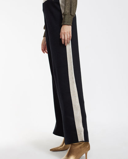 Knit trousers