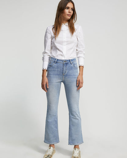 Iridescent-effect jeans