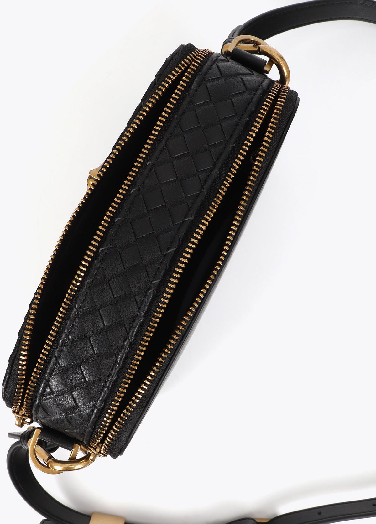 lf2604019-Crossbody bag braided material-Black