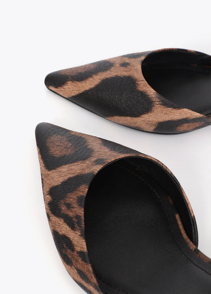 lf2605025-Slingback shoe in animal print-Brown-Black