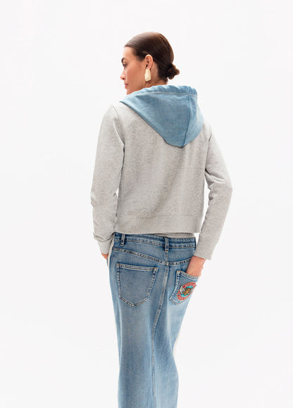 lf2611030-Short zip-up hoodie in denim, pins on the front-Light Grey