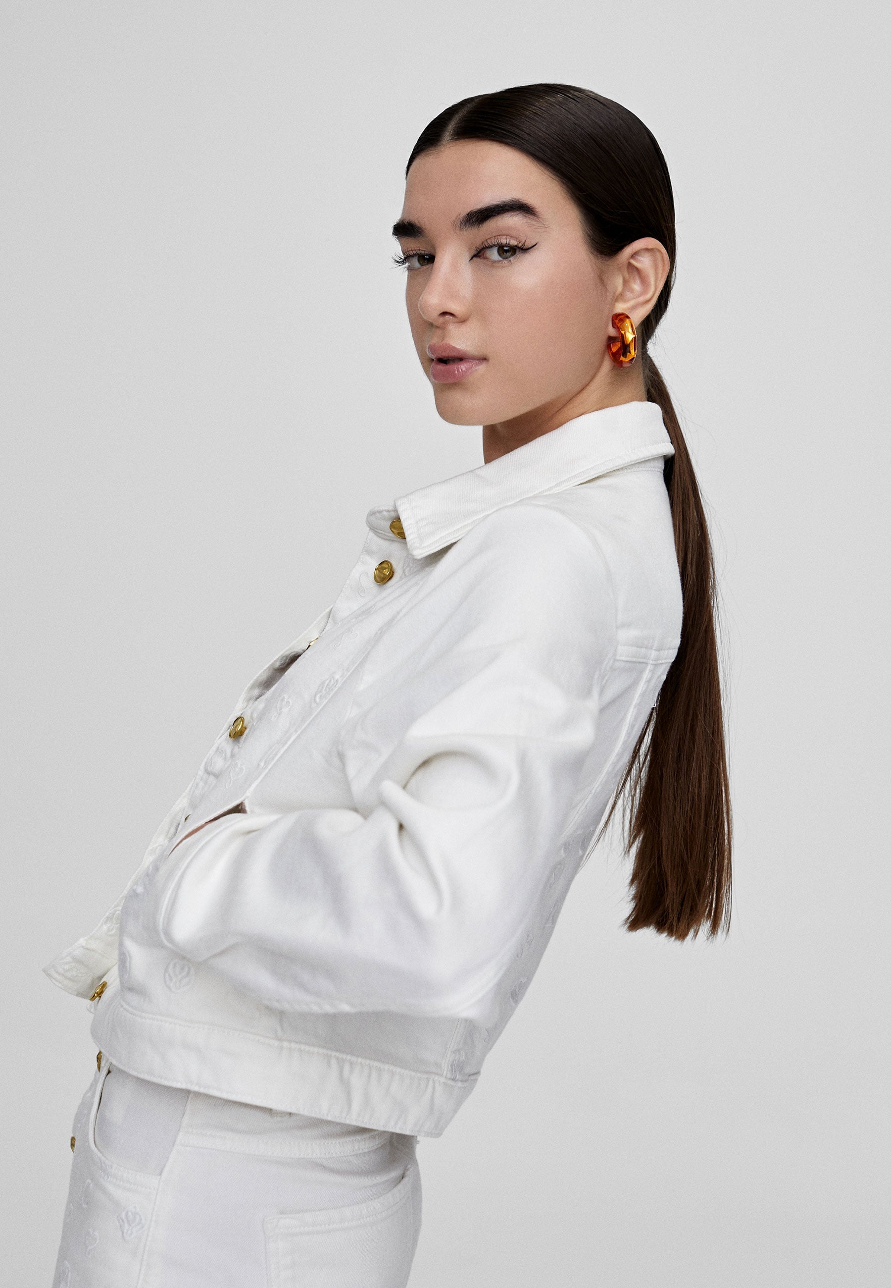 LS2402018-White-Monochrome embroidered jacket