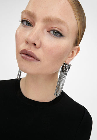 LS2403004-Silver-Leopard earrings with fringing