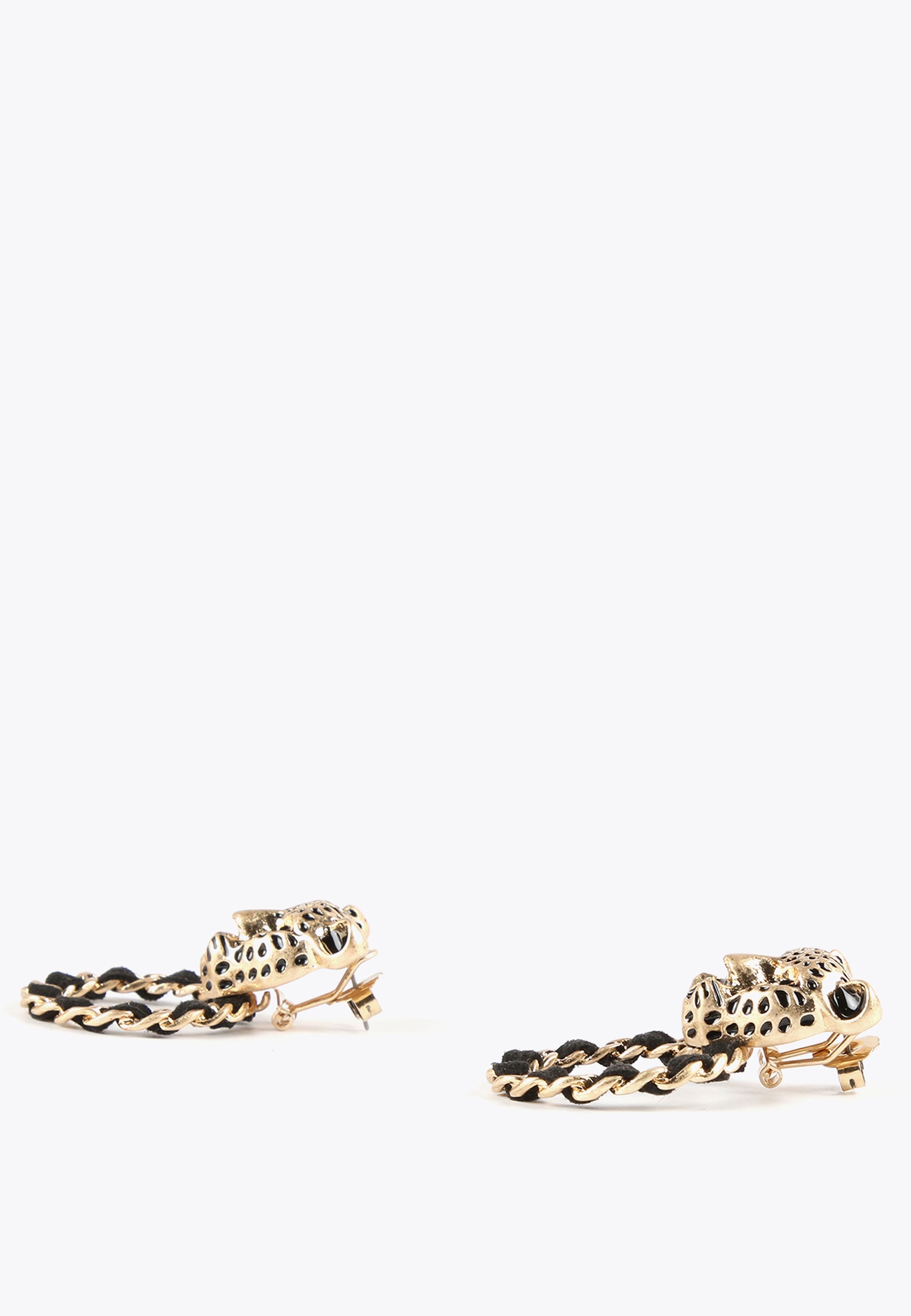 LS2403006-Gold-Leopard face and hoop earrings