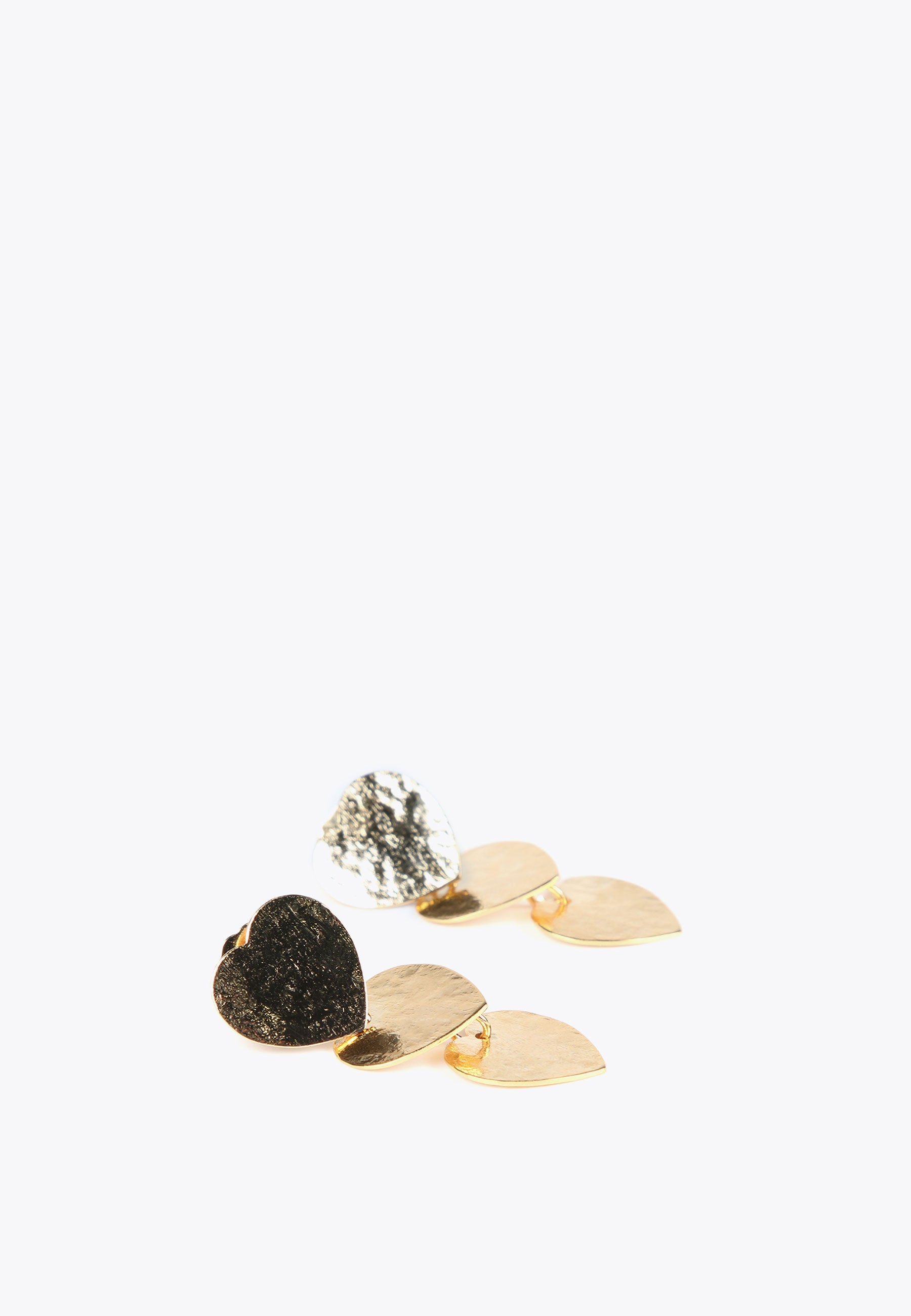 LS2403017-Gold-Earrings with hearts