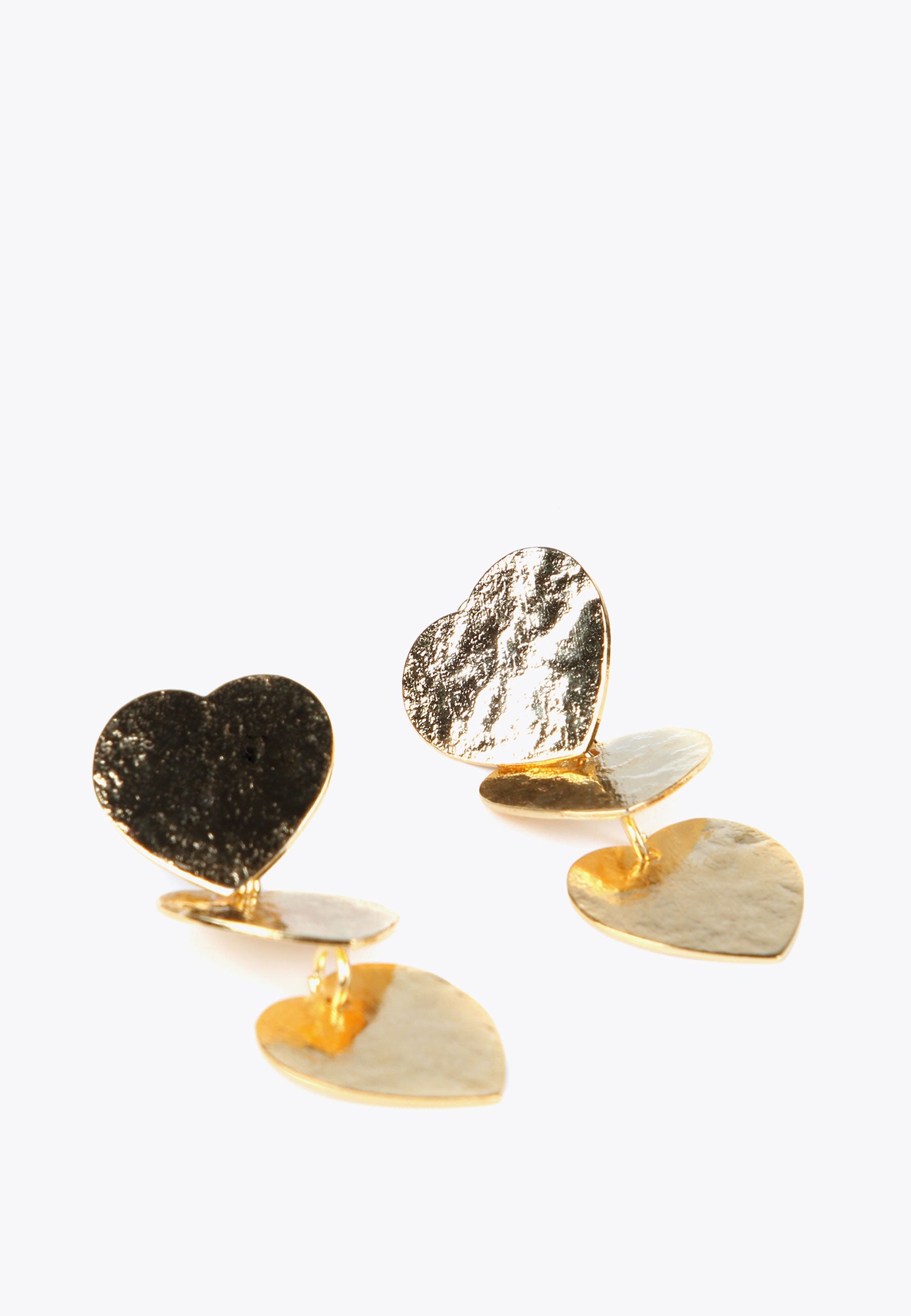 LS2403017-Gold-Earrings with hearts