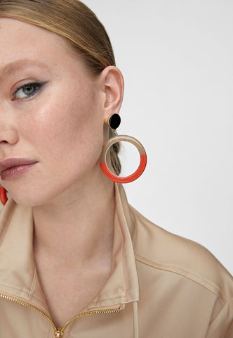 LS2403034-Brown-Red-Two-tone hoop earrings