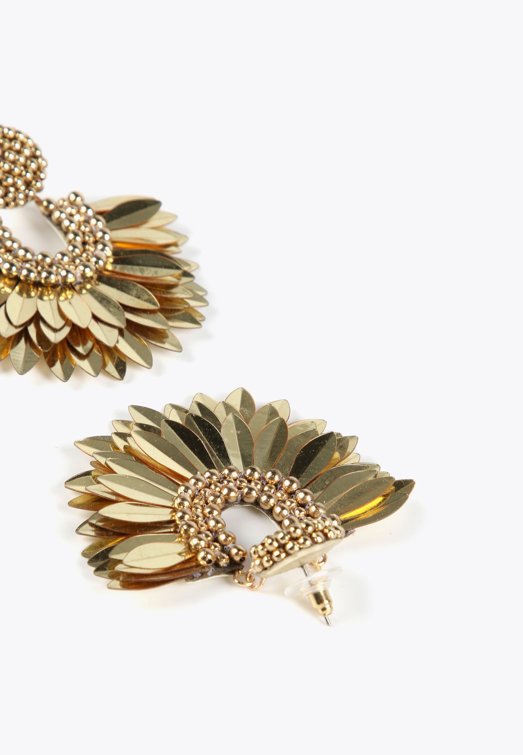 LS2403035-Gold-Fan earrings