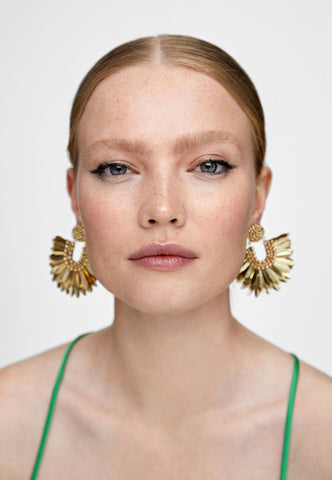 LS2403035-Gold-Fan earrings