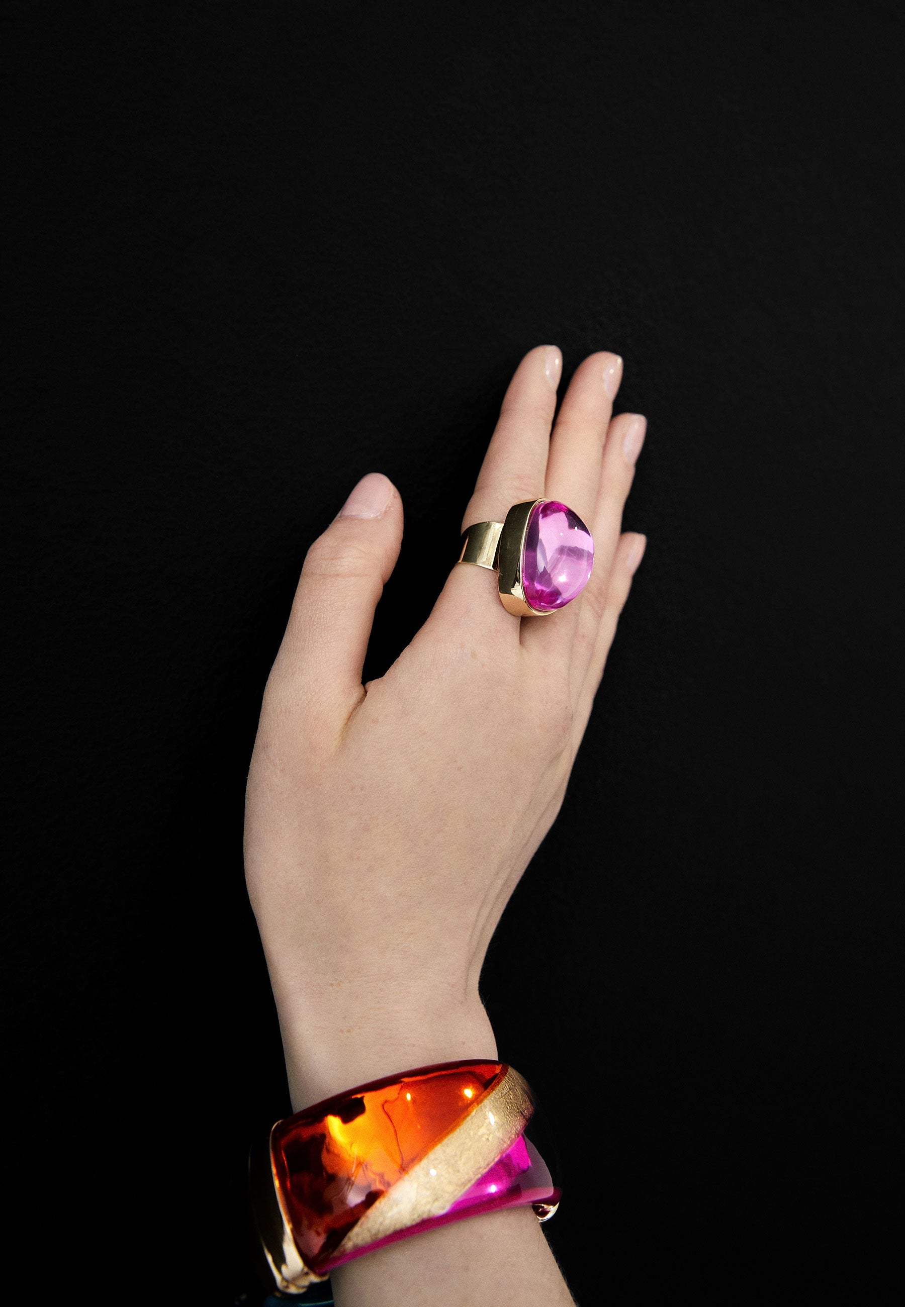 LS2403080-Fuchsia-Crystal ring 