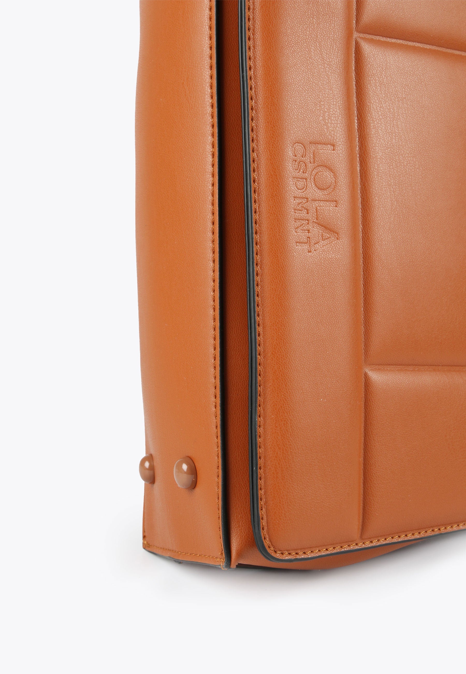 LS2404011-Camel-Padded crossbody bag