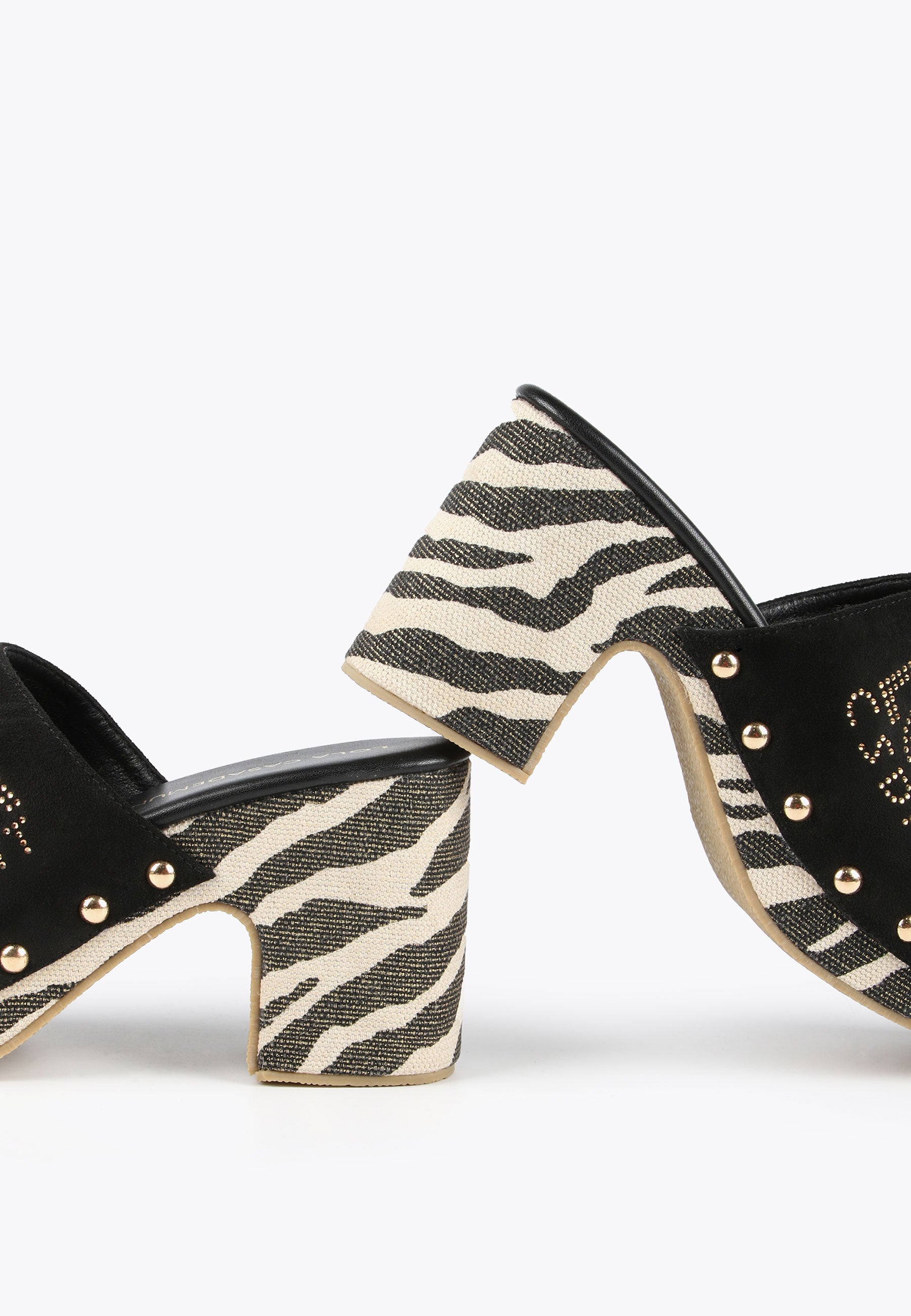 LS2405014-Black-Clogs with animal print soles