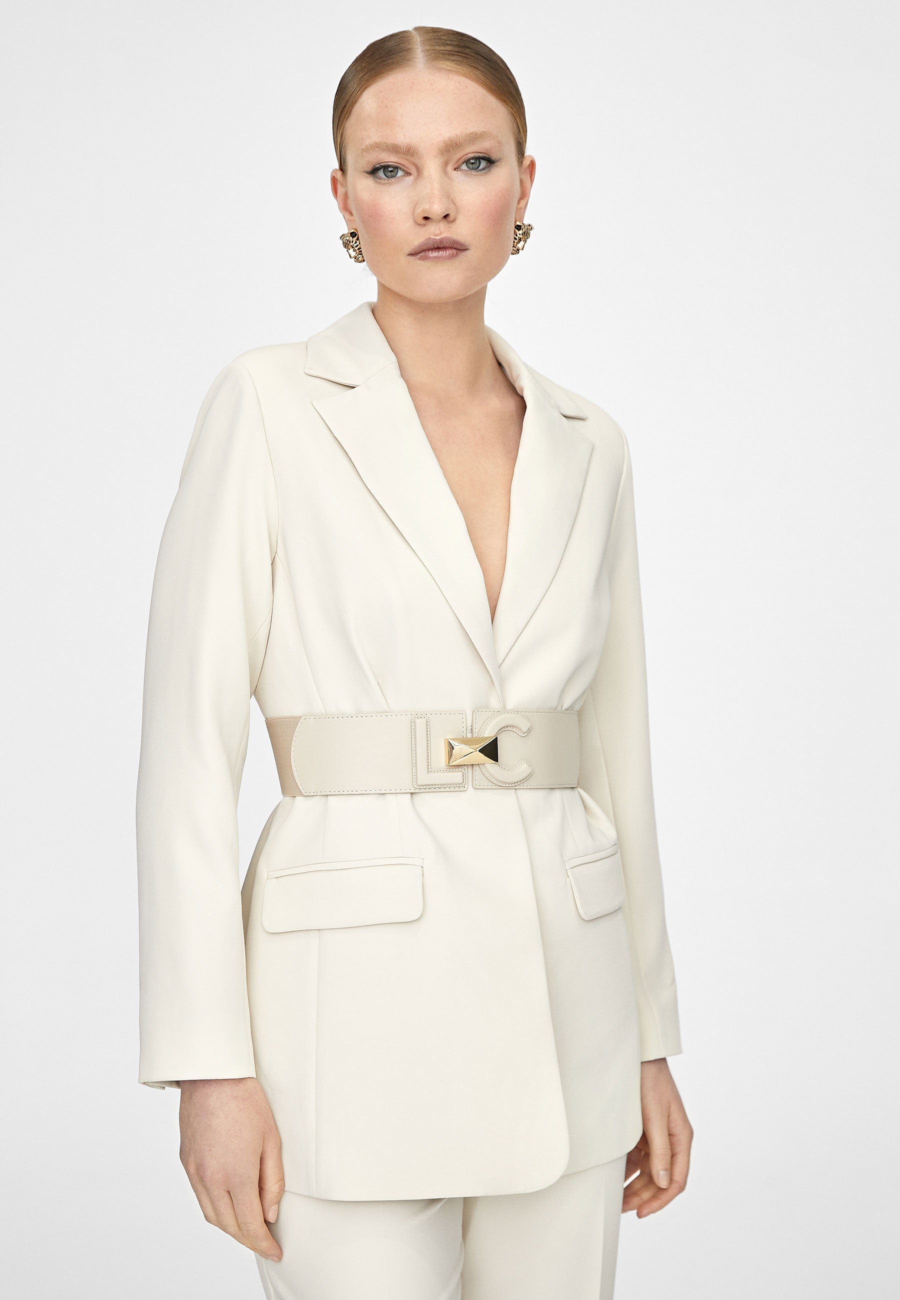 LS2406001-Ecru-LC buckle belt