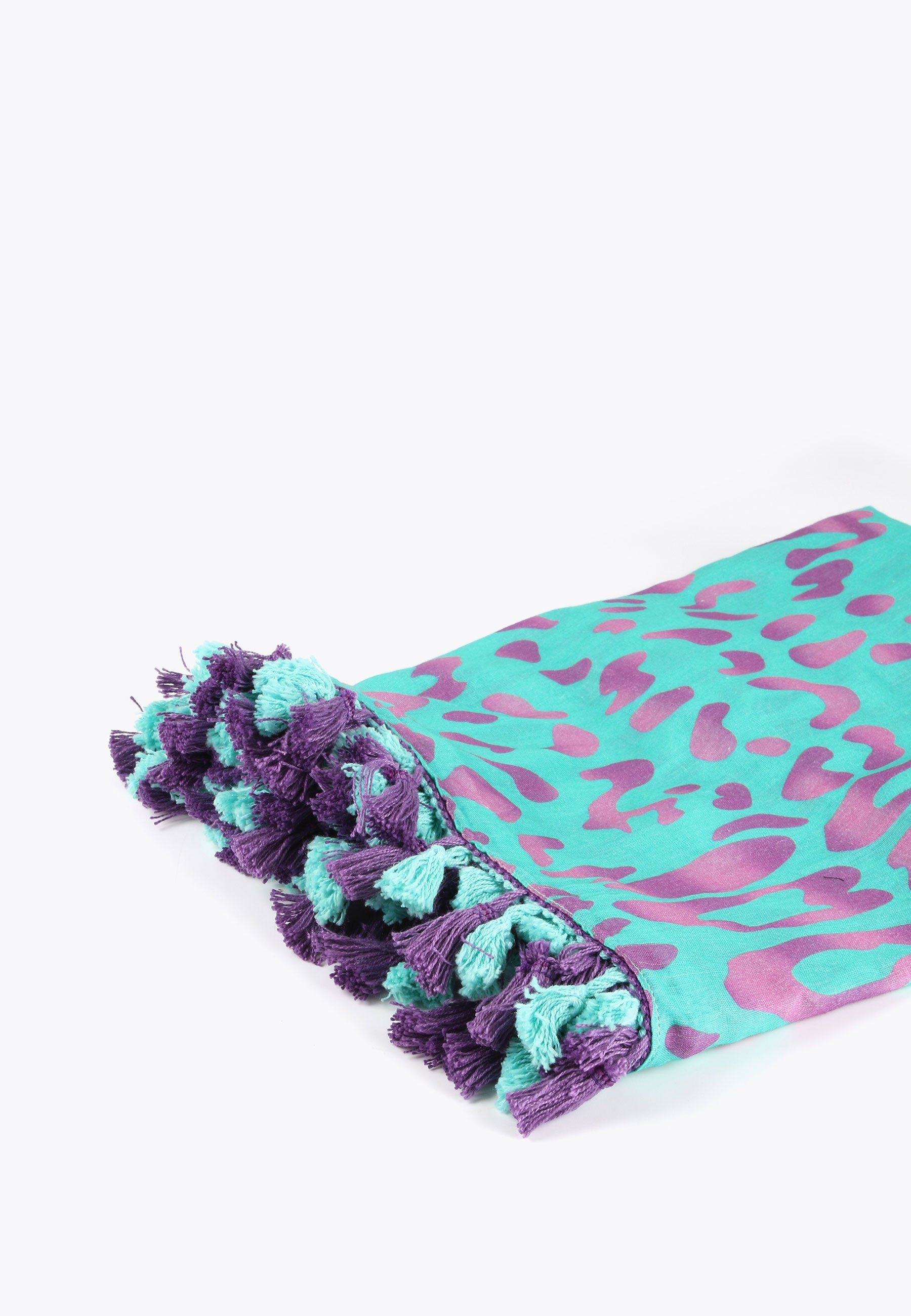 LS2413008-Blue-Lilac-Turquoise animal print pareo