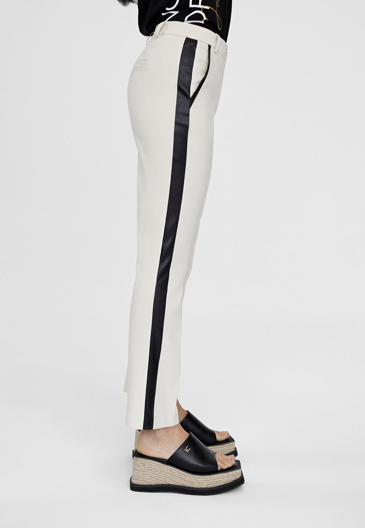 LS2414018-Ecru-Black-Straight cut trousers with side band
